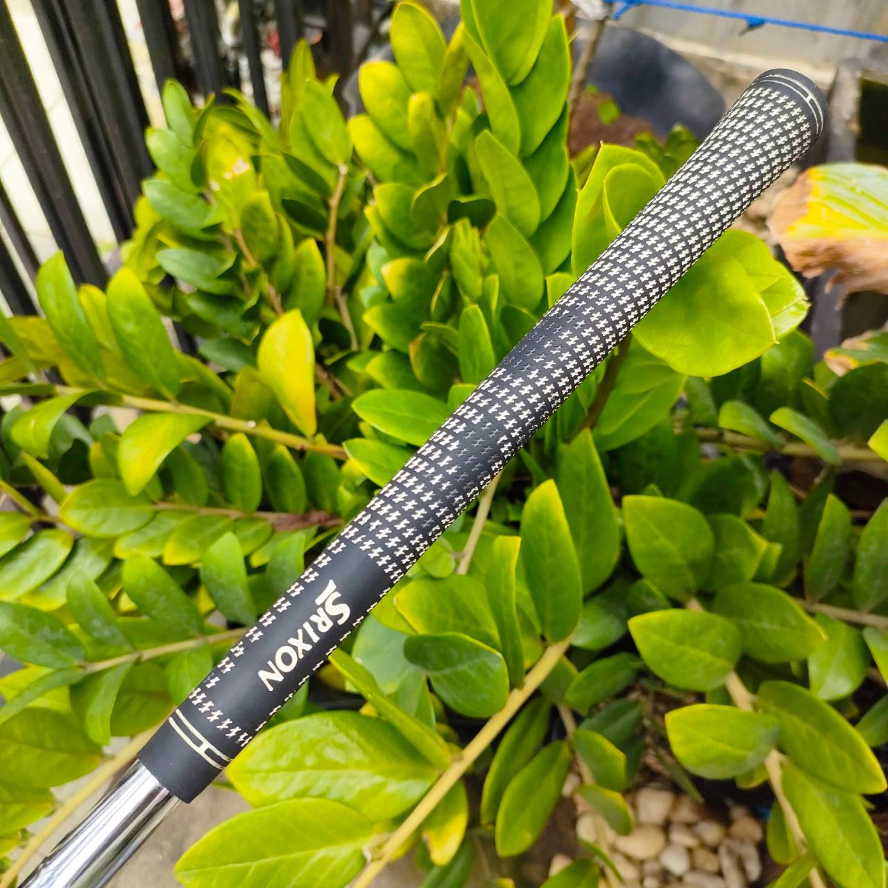ชุดเหล็กกลาง SRIXON I-404 FORGED มีเหล็ก 6 7 8 9 ไม่มี WEDGE ก้าน N.S.PRO 950GH FLEX S เหล็ก FORGED พรีเมี่ยมจากญี่ปุ่น ไม้กอล์ฟพรีเมี่ยมมือสอง ของแท้ By NakaraLuxurious