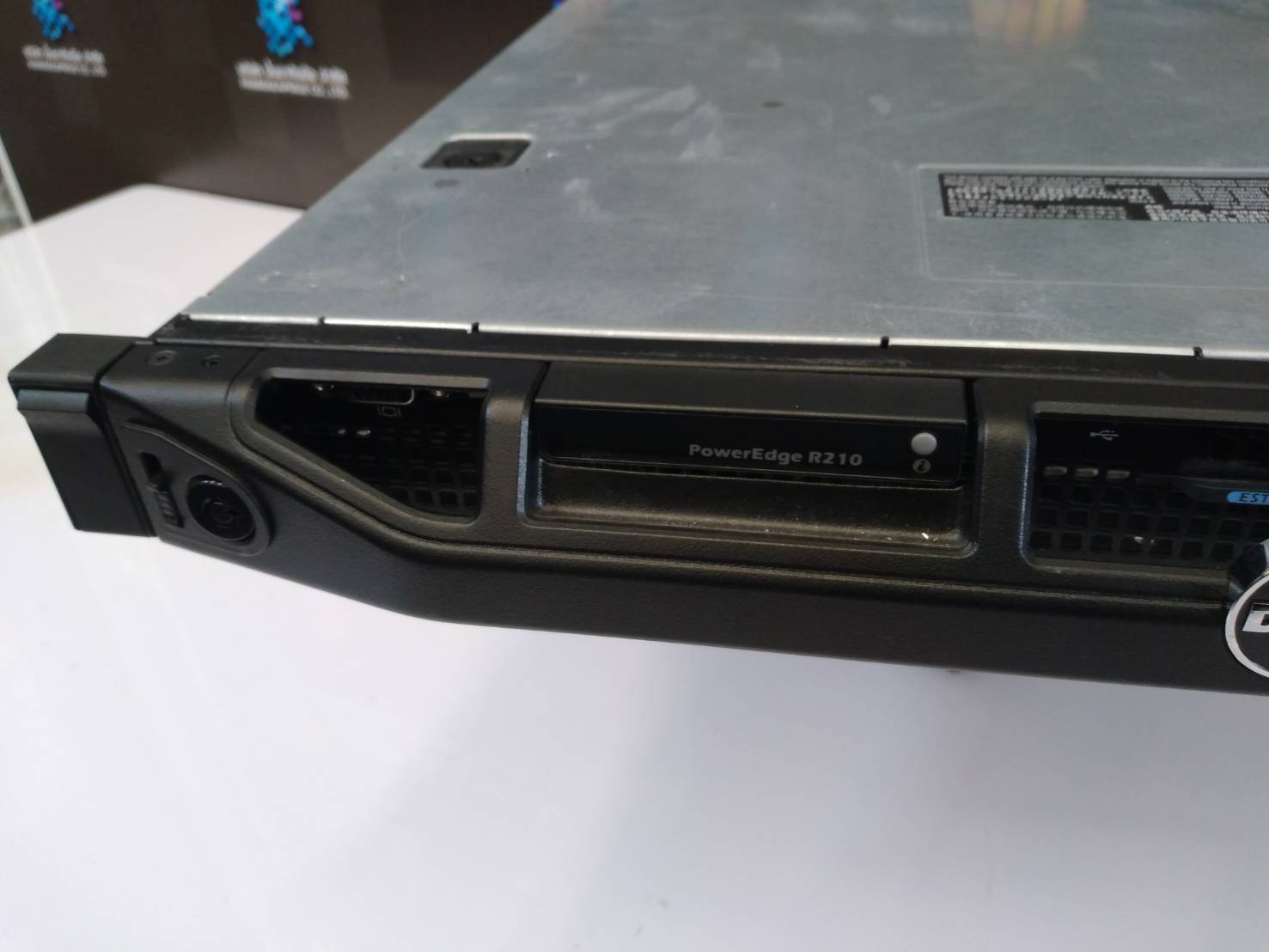 Server Dell R210
