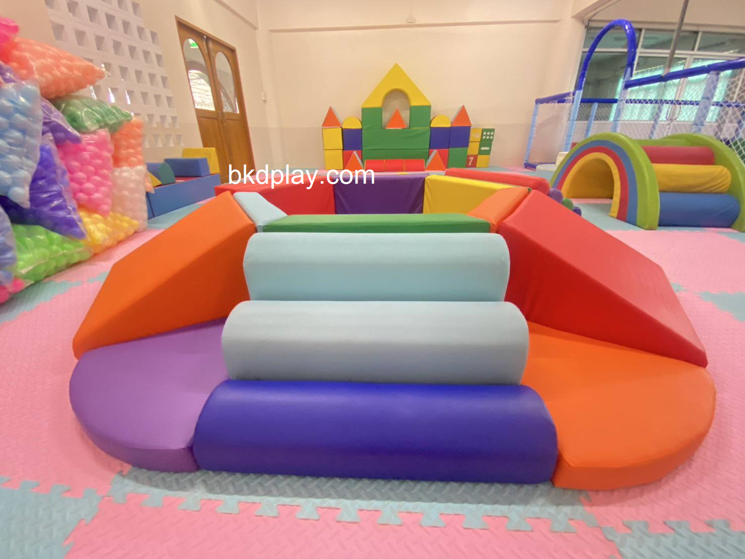 เบาะนุ่มนิ่ม รูปทรงเรขาคณิตนุ่มนิ่ม 23ชิ้น ตัวต่อบล็อค softplay ของเล่นในร่ม Kids Zone