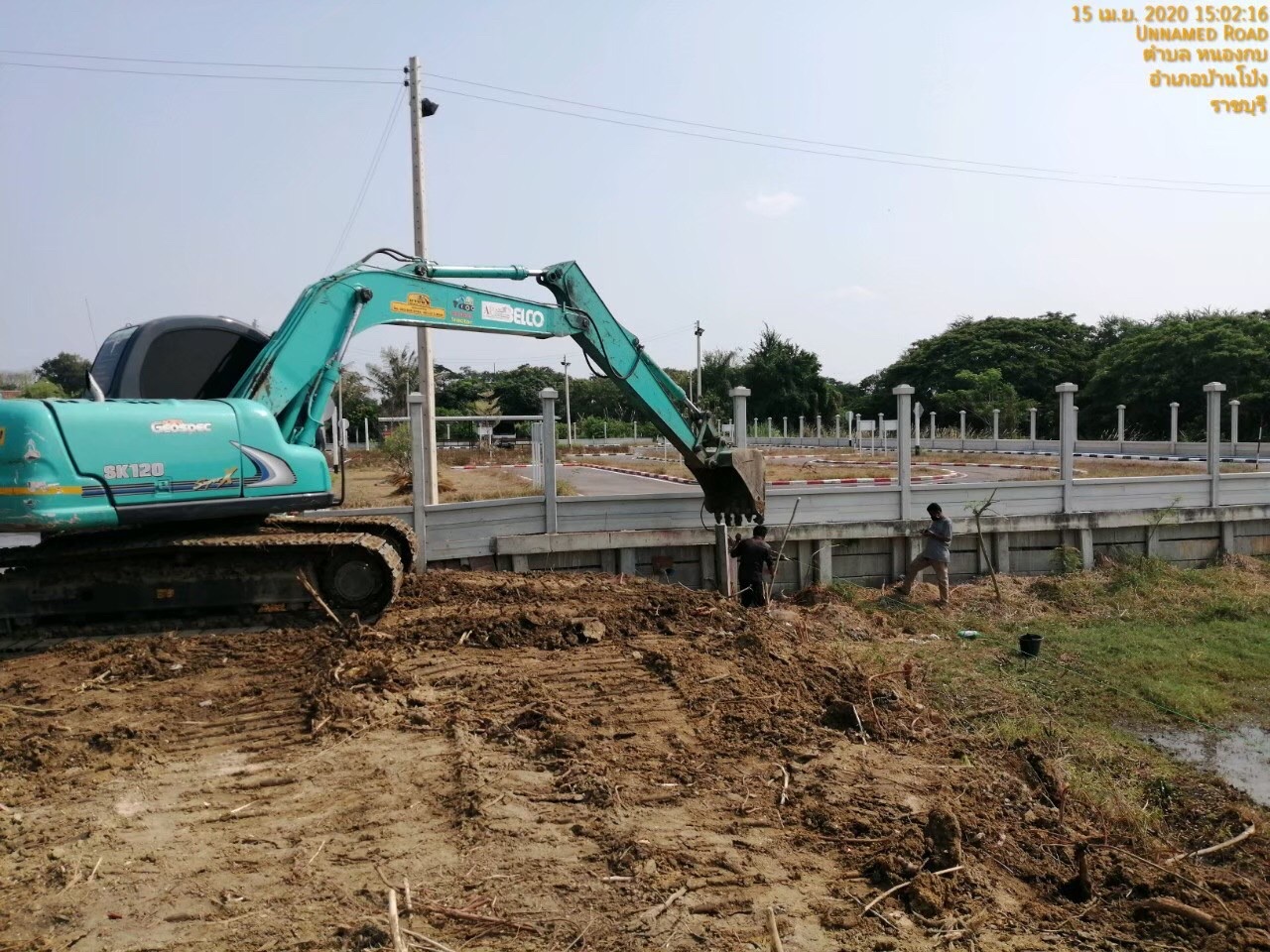 ขนส่ง(บ้านโป่ง) ก่อสร้างรั้วรอบขนส่ง