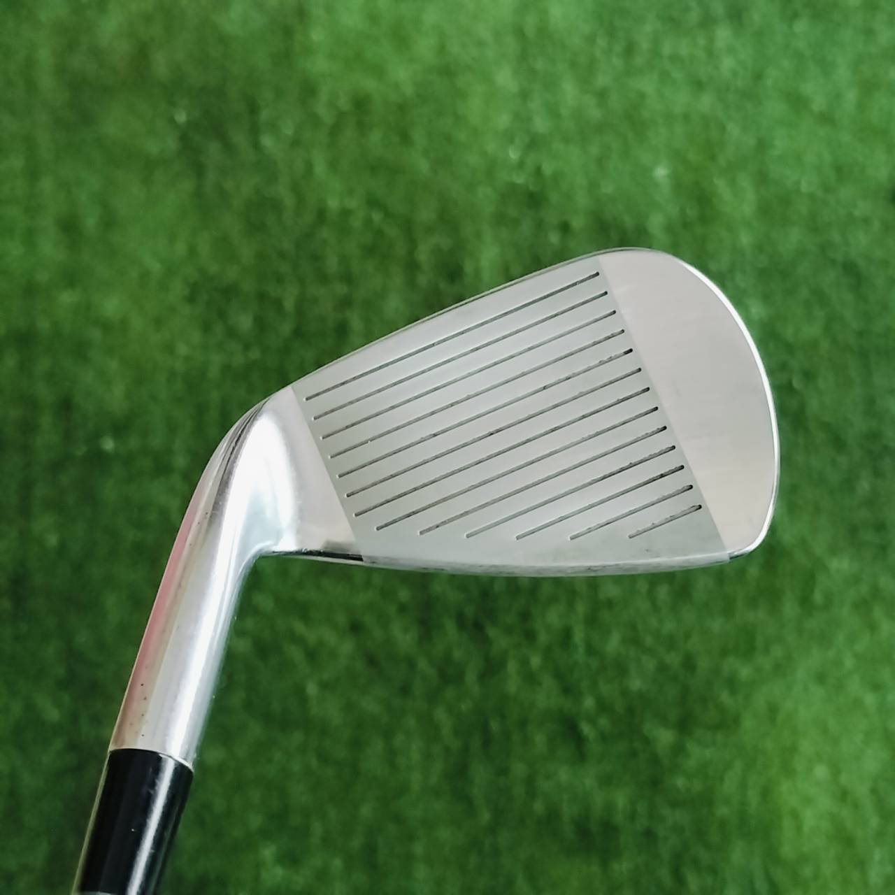 เหล็ก 7 MIZUNO E600 FORGED เหล็ก FORGED JAPAN แท้ๆ นุ่มมากๆ และยังมี CAVITY ที่ลึกมากๆ ชดเชยสูง เป็นเหล็กที่ตีทั้งนุ่มและง่ายมากๆ ไม้กอล์ฟพรีเมี่ยมมือสอง ของแท้ By NakaraLuxurious