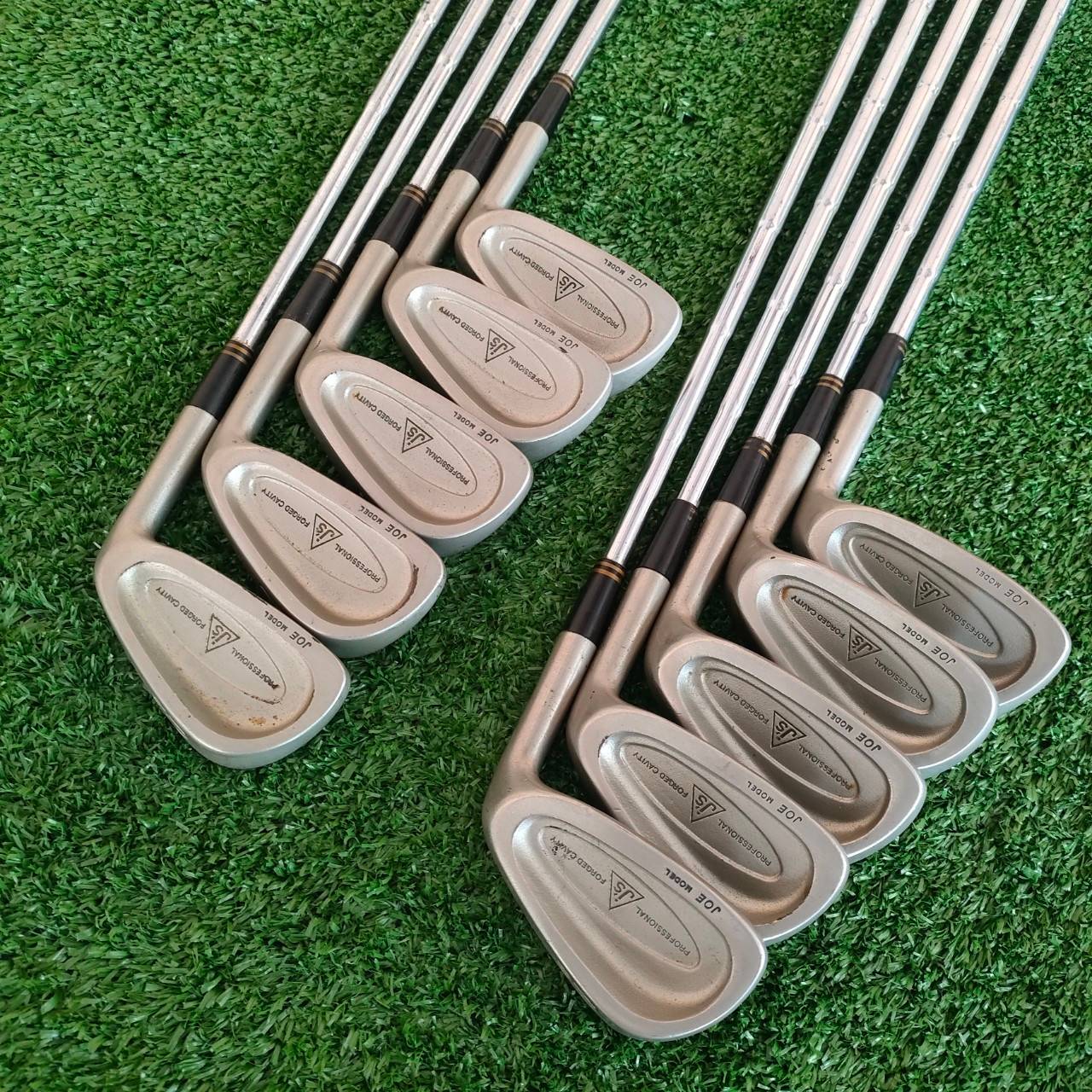 ชุดเหล็ก PROFESSIONAL JS FORGED CAVITY JOE MODEL มีเหล็ก 3-9 เเละ PW SW P/S