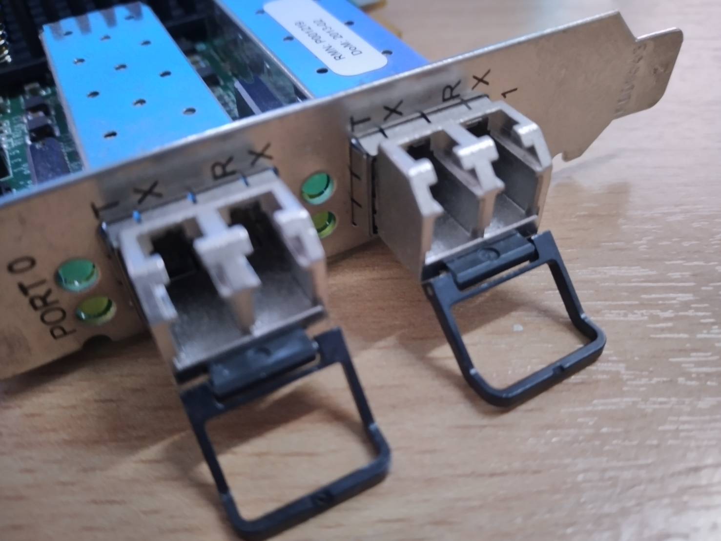 IBM DELL Emulex 8Gb FC Dual-port HBA 42D0494 LPE12002-e 42D0500 ขาสั้น พร้อมโมดูล