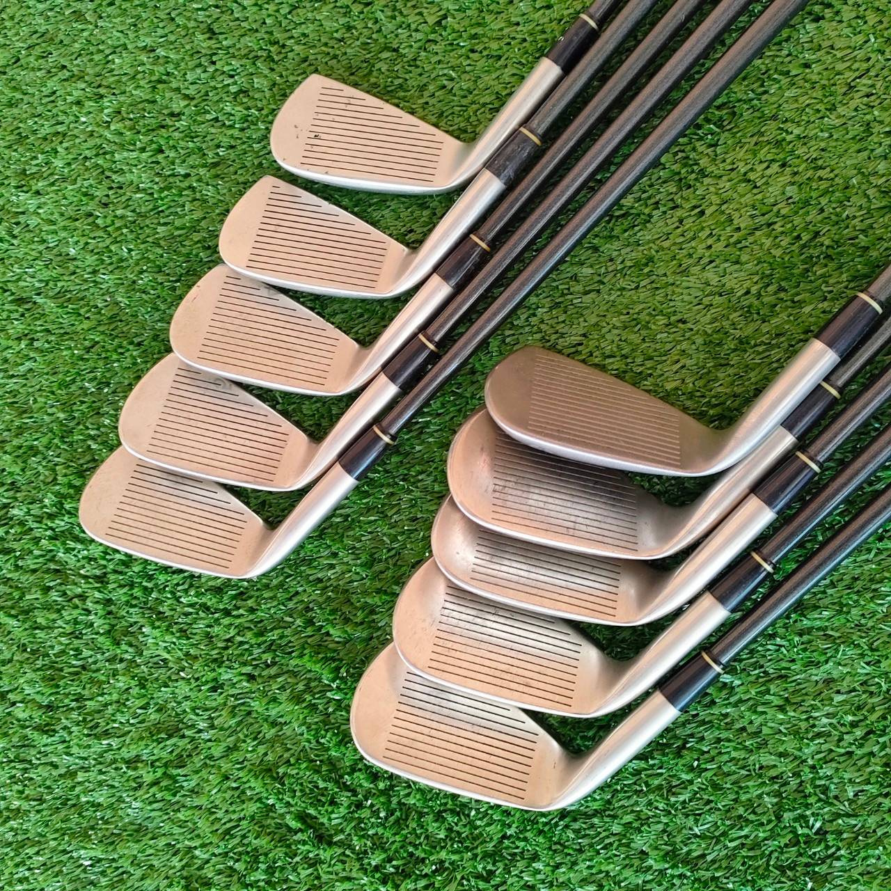 ชุดเหล็ก PRGR DATA 711 มีเหล็ก 3-9 เเละ PW AW SW ก้าน DATA080 PRGR M-37 3D CAVITY CONCEPT ตีง่ายมากๆ ตีดีแบบสุดๆ