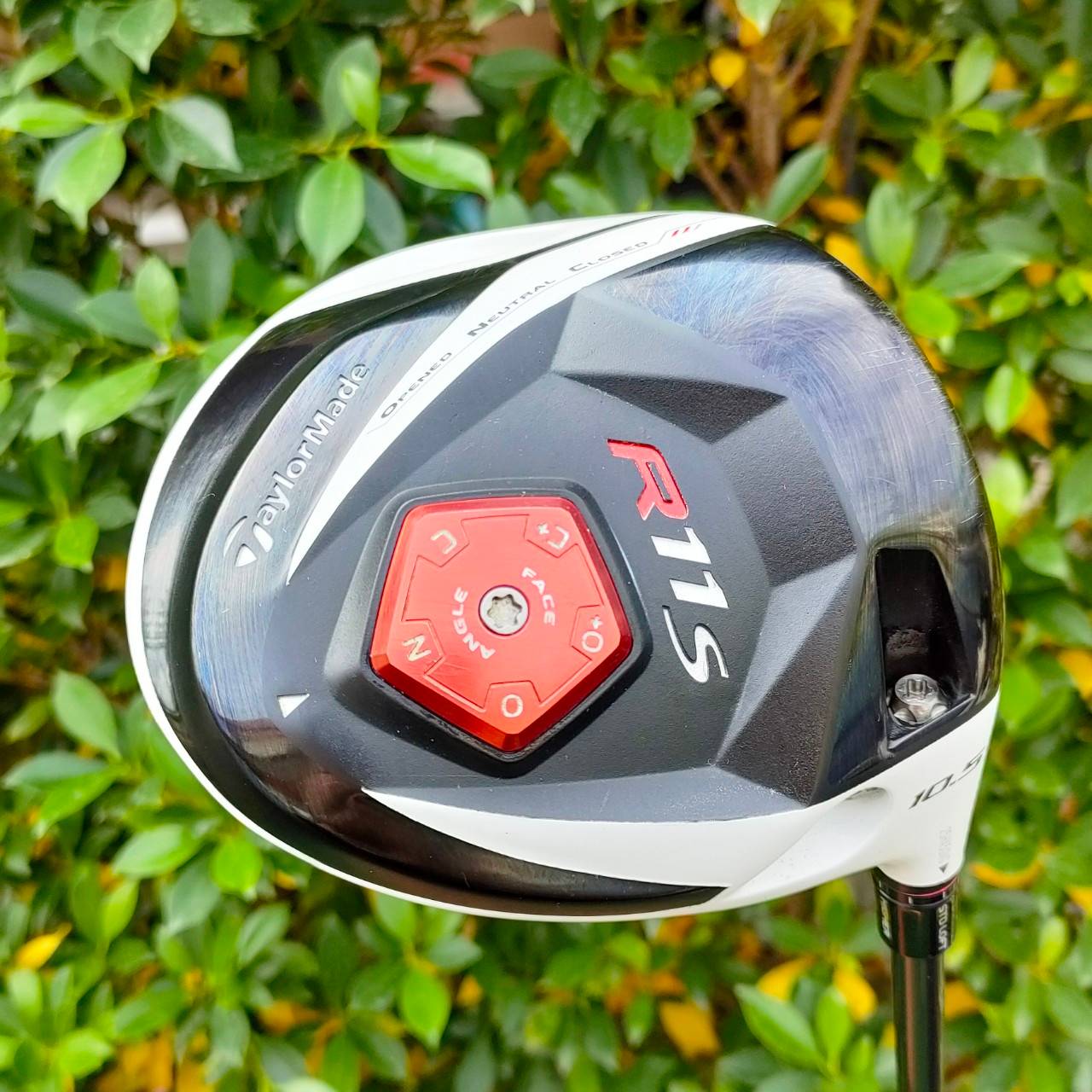 DRIVER TAYLORMADE R11S องศา 10.5 ก้าน FUJIKURA MOTORE FLEX SR ของดีมากๆ
