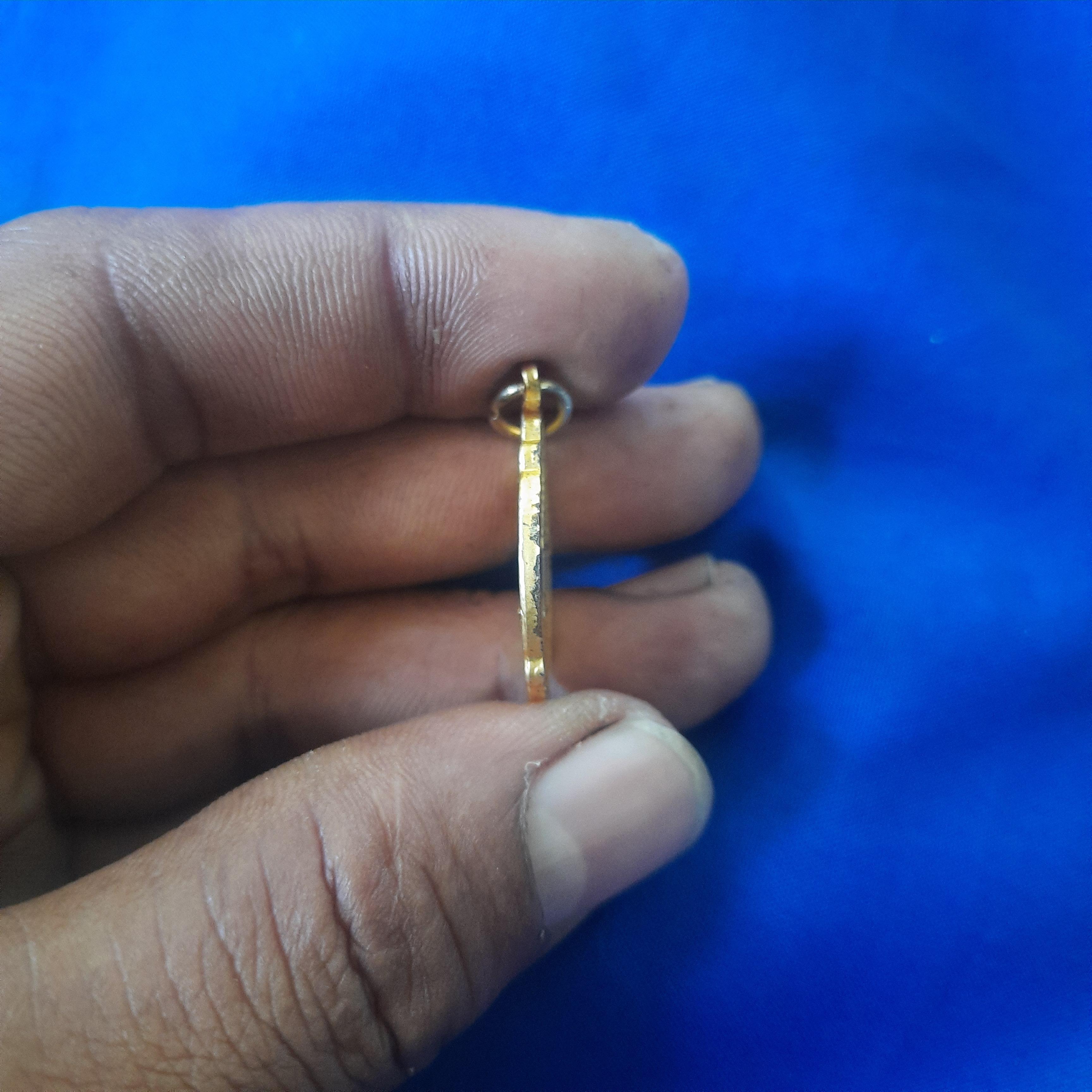 เหรียญ หลวงพ่อ ทวด รุ่น สร้างมณฑป ปี47 วัด คูหาสวรรค์ พัทลุง