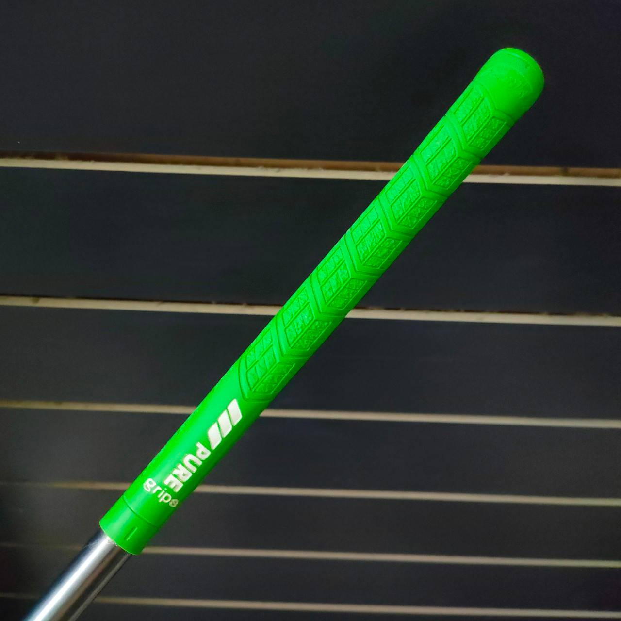 ** ไม้กอล์ฟสำหรับท่านที่ถนัดซ้าย ** HYBRID 4 TAYLORMADE RBZ ST2 องศา 21.5 ก้าน KUROKAGE FLEX S แค่ก้านก็คุ้มแล้ว ไม้กอล์ฟมือสอง ของแท้ BY NakaraLuxurious