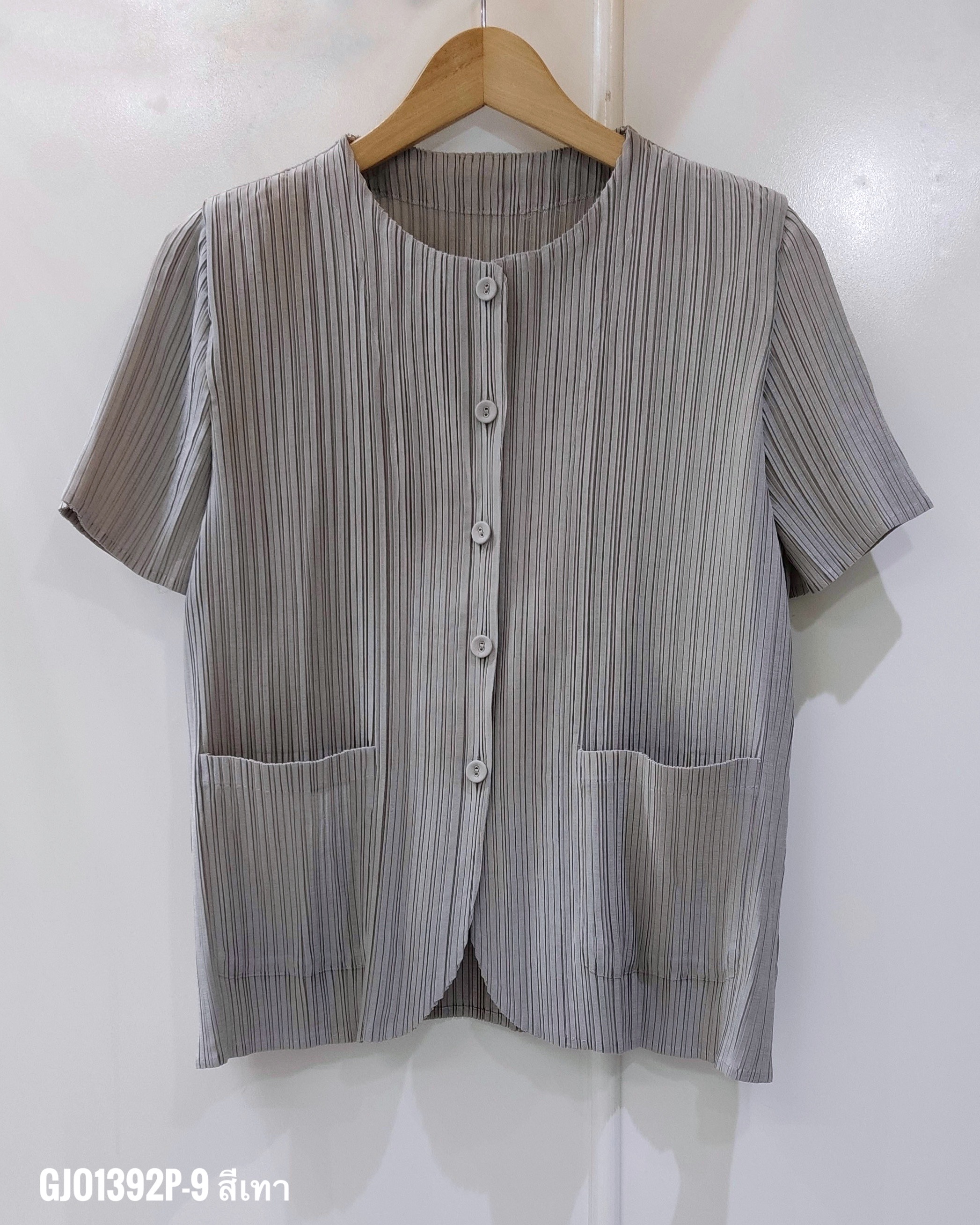 2MUAY รุ่น GJO1392P-9 เสื้อพลีทคุณภาพ SHORT SLEEVE BUTTON FRONT PLEATED TOP 10 สี FREE SIZE