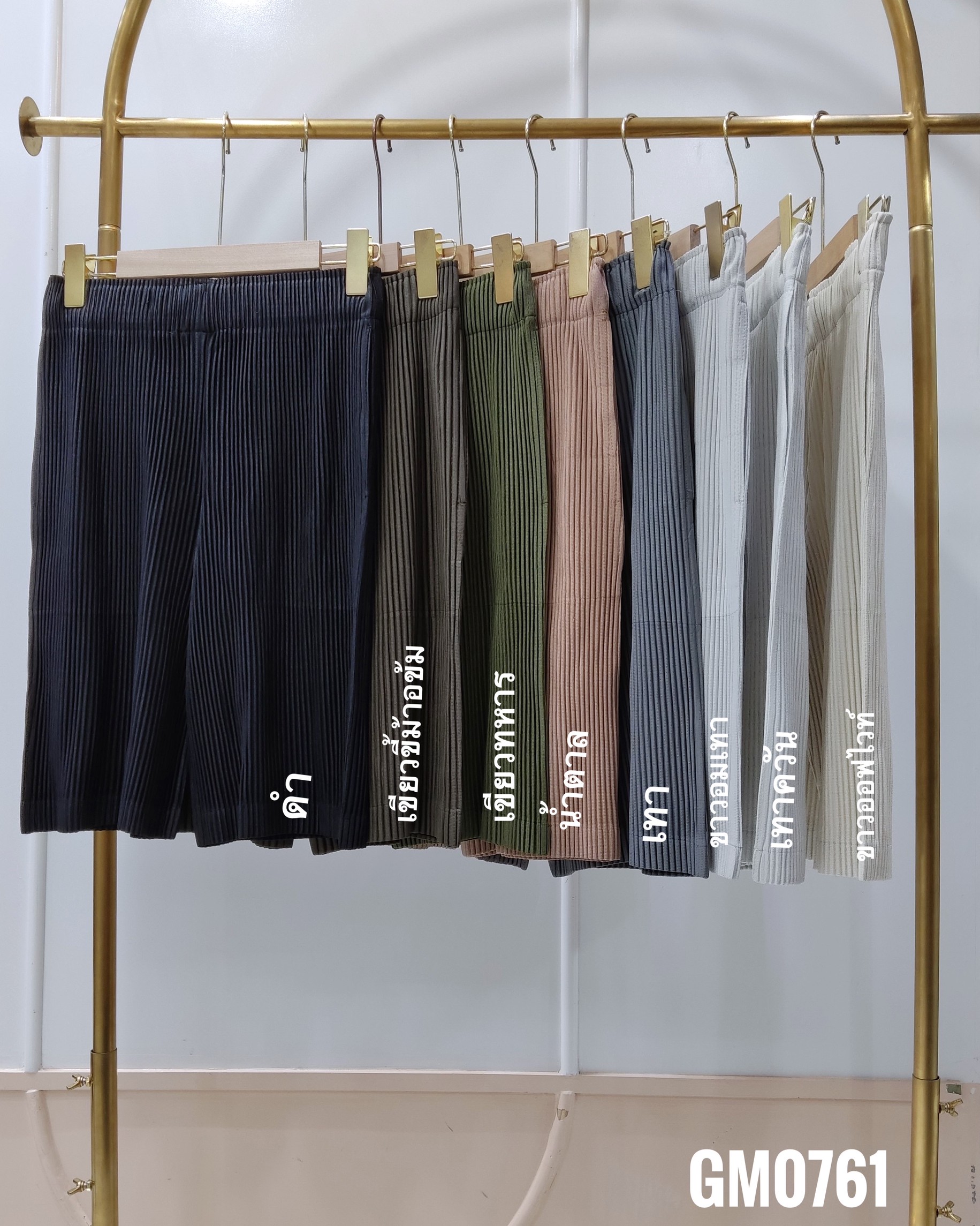 เอวถึง38 ยาว21นิ้ว 2MUAY รุ่น GM0761 กางเกงอัดพลีท THICK SHORT PLEATED PANTS 17 สี FREE SIZE