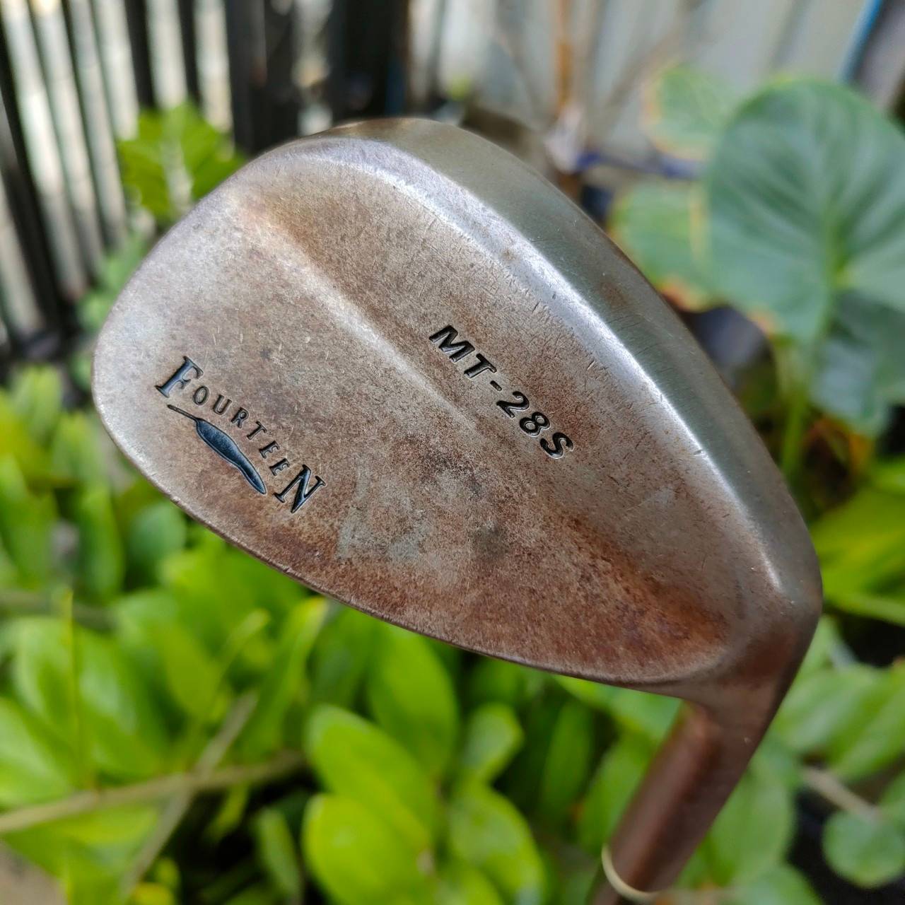 WEDGE FOURTEEN MT-28S องศา 56 ก้าน DYNAMIC GOLD FLEX WEDGE WEDGE FORGED พรีเมี่ยม อันดับ 1 ญี่ปุ่น ไม้กอล์ฟพรีเมี่ยมมือสอง By NakaraLuxurious