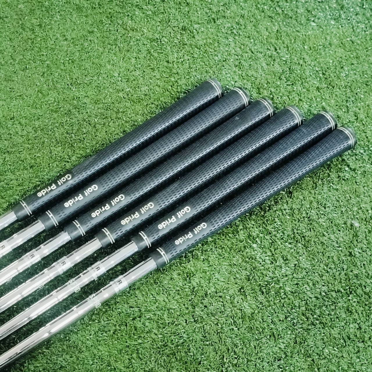 ชุดเหล็ก Taylormade P∙7MC FORGED ก้าน NSPRO 950 FLEX R MADE IN JAPAN มีเหล็ก 5 6 7 8 9 PW ครบ สภาพสวยมาก รุ่นท๊อปสุด ของใหม่ราคา 5 หมื่นปลายๆ ไม้กอล์ฟพรีเมี่ยมมือสอง ของแท้ By NakaraLuxurious