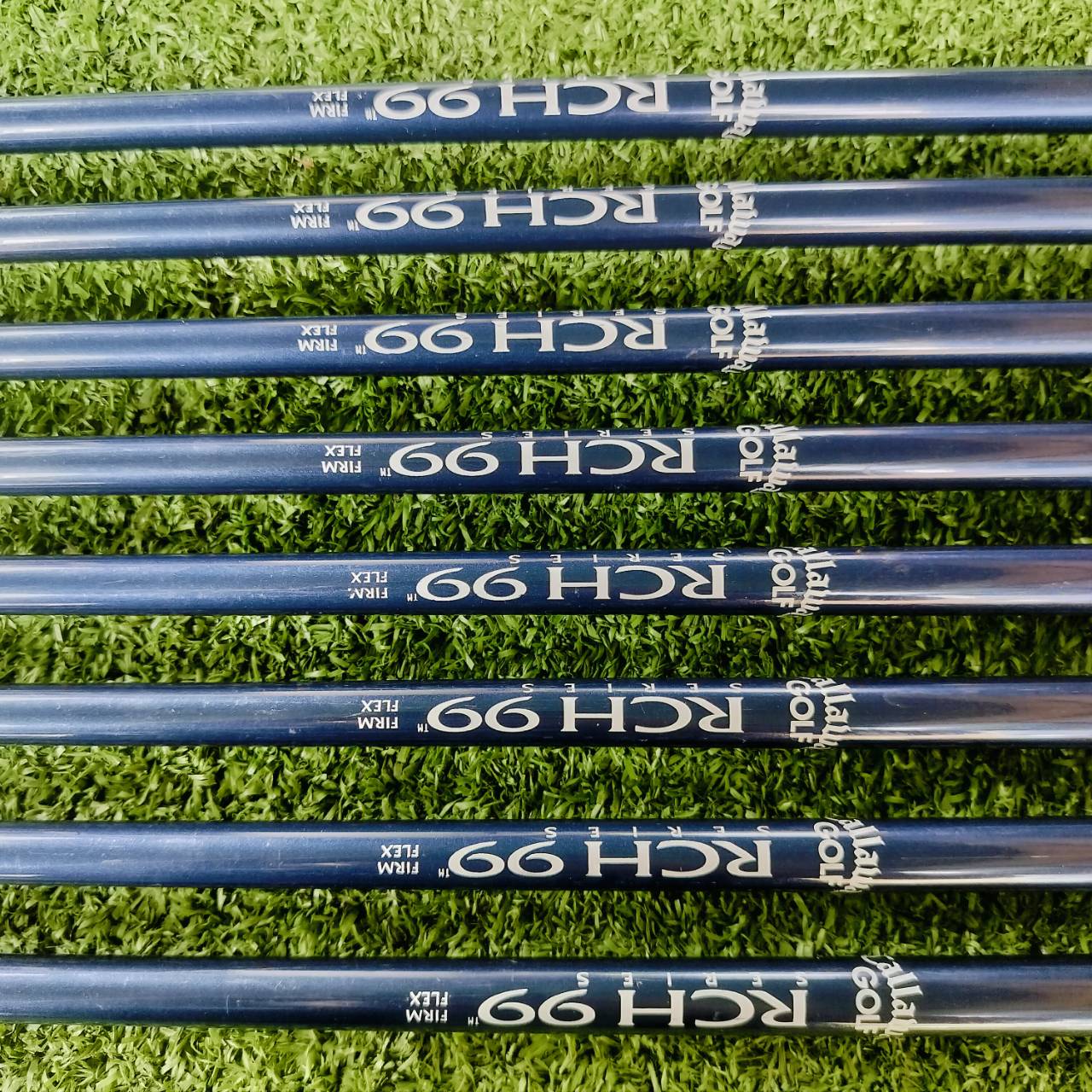 ชุดเหล็ก Callaway X-12 ก้าน RCH99 FLEX FIRM หรือ SR สภาพสวยมากๆ เดิมมากๆเลยค่ะ เป็นชุดที่ตีง่ายมาก และตีดีมาก ไม้กอล์ฟพรีเมี่ยมมือสอง ของแท้ By NakaraLuxurious