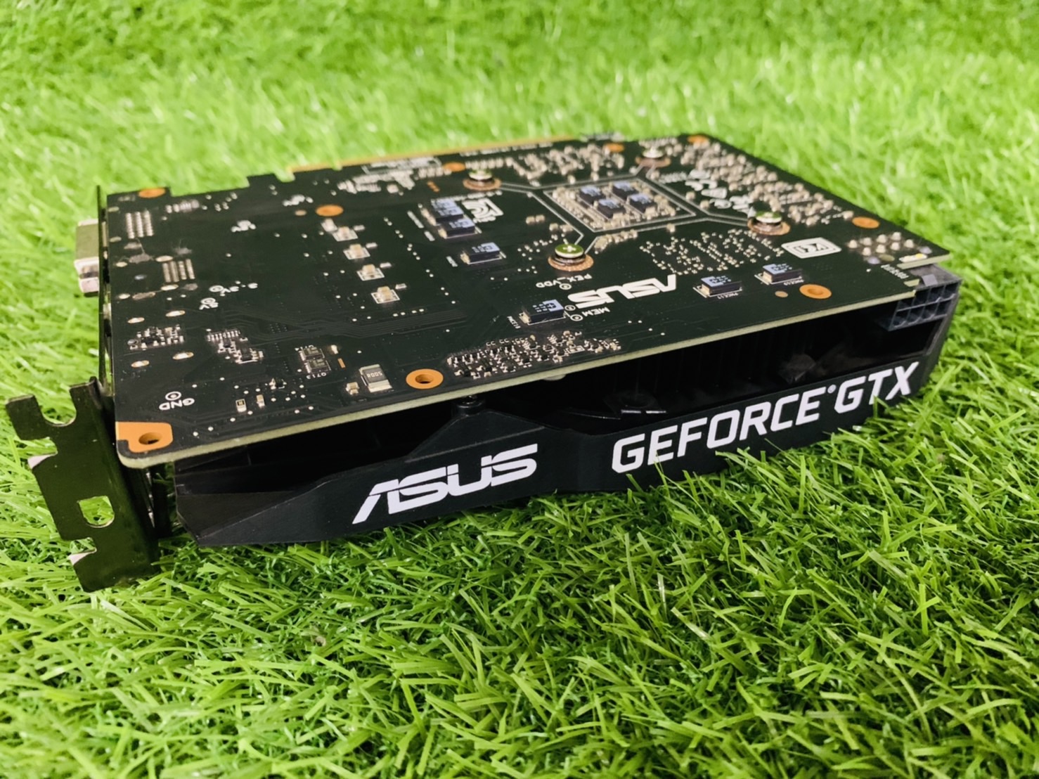 การ์ดจอ มือสอง VGA (การ์ดแสดงผล) Asus GTX1660 Super 6GB DDR6 สินค้ามีประกัน