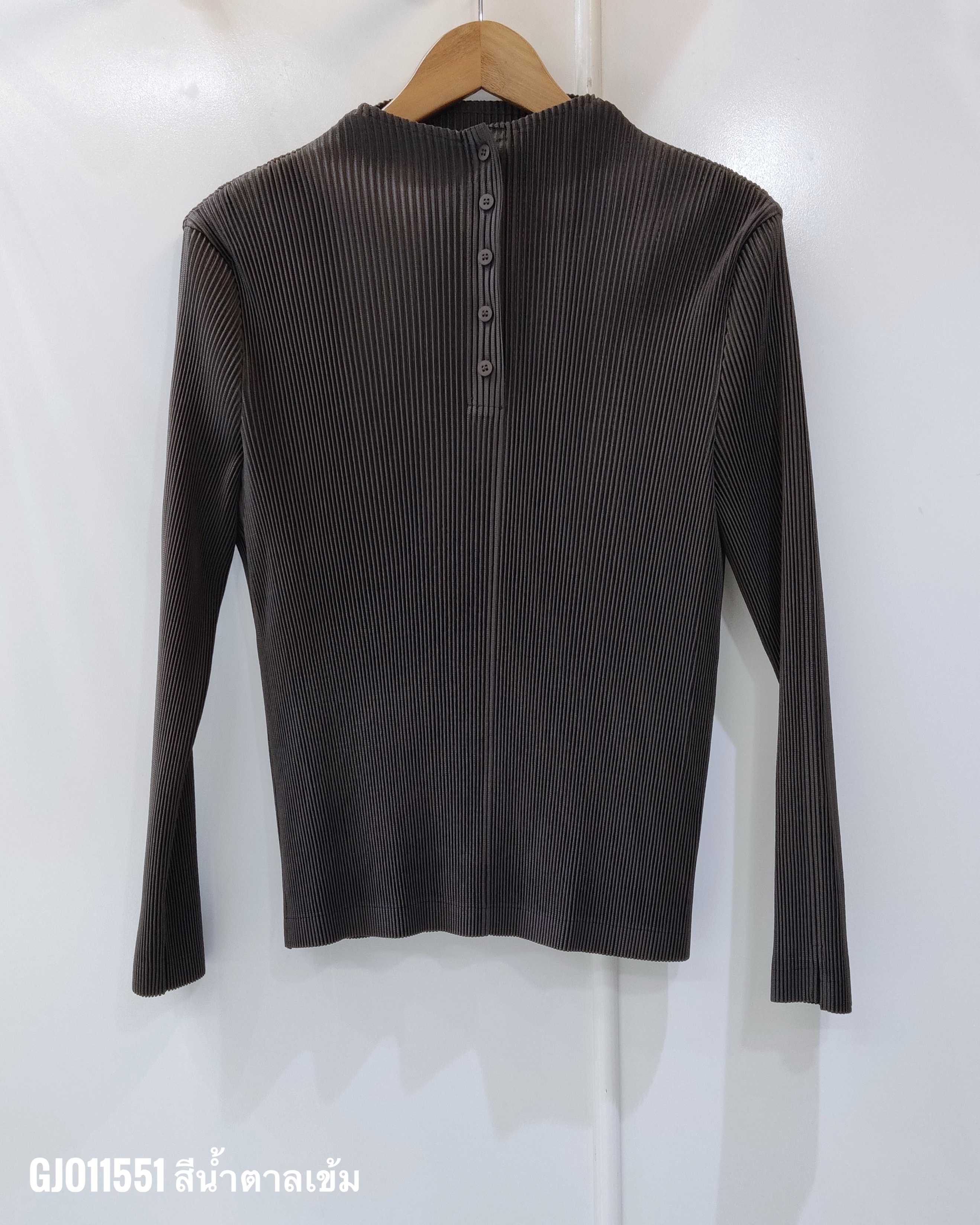 2MUAY รุ่น GJO11551 เสื้ออัดพลีท THICK HIGH NECK BUTTON FRONT PLEATED TOP 8 สี FREE SIZE