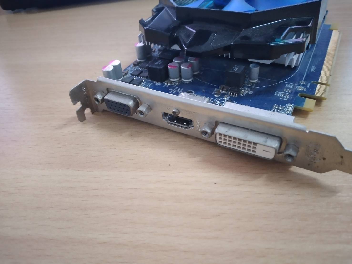 HIS R7 250 iCooler Boost Clock 1GB GDDR5 PCI-E HDMI/SLDVI-D/VGA