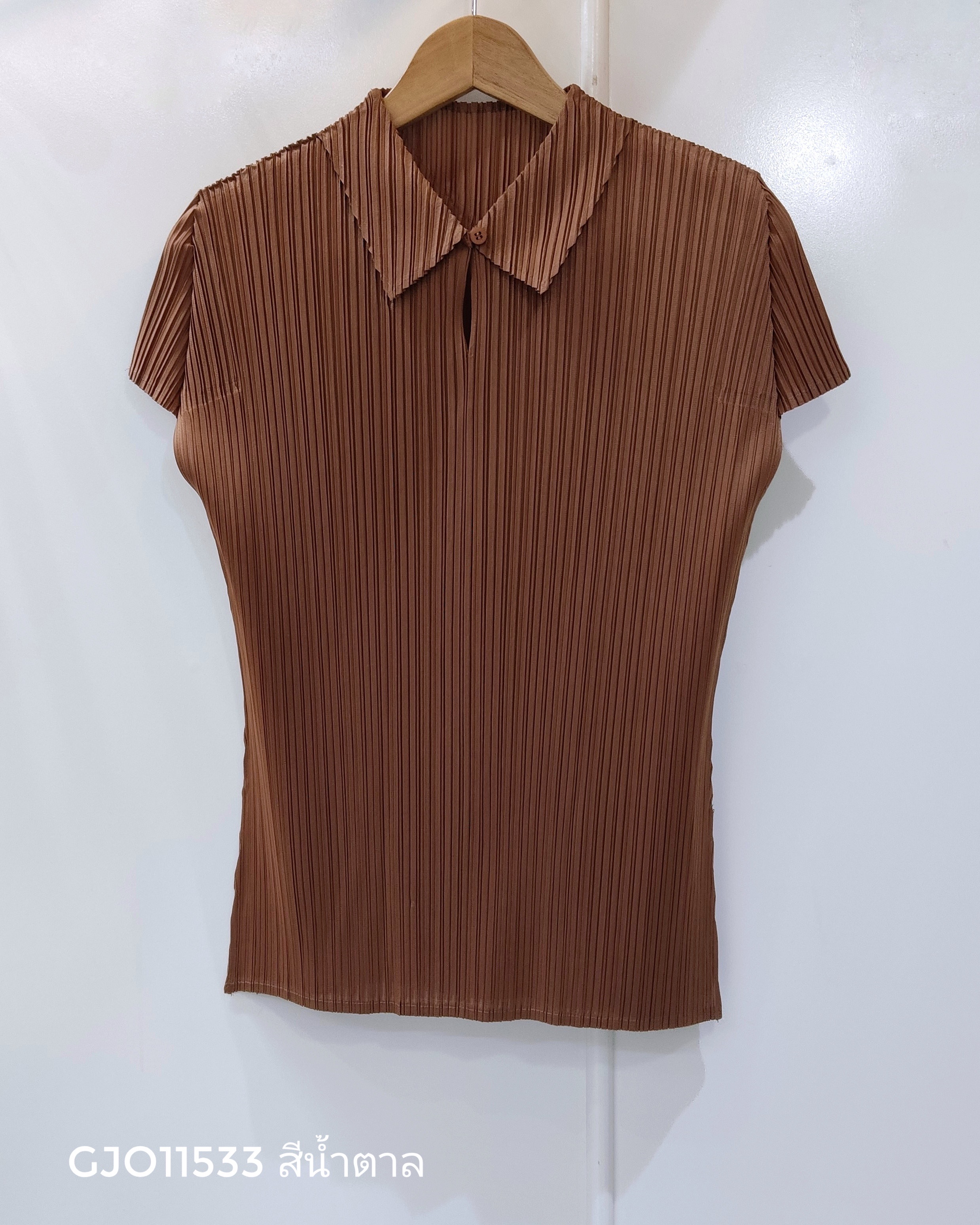 2MUAY รุ่น GJO11533 เสื้ออัดพลีท PLEATED MOCK COLLAR TOP 10 สี FREE SIZE