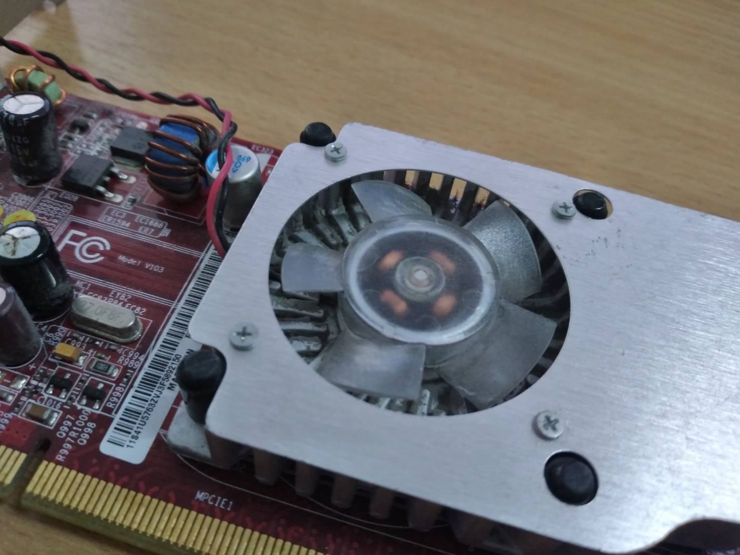 IBM ATI RADEON HD 2400XT 128MB TV-OUT 43C0259 DMS-59 and S-Video