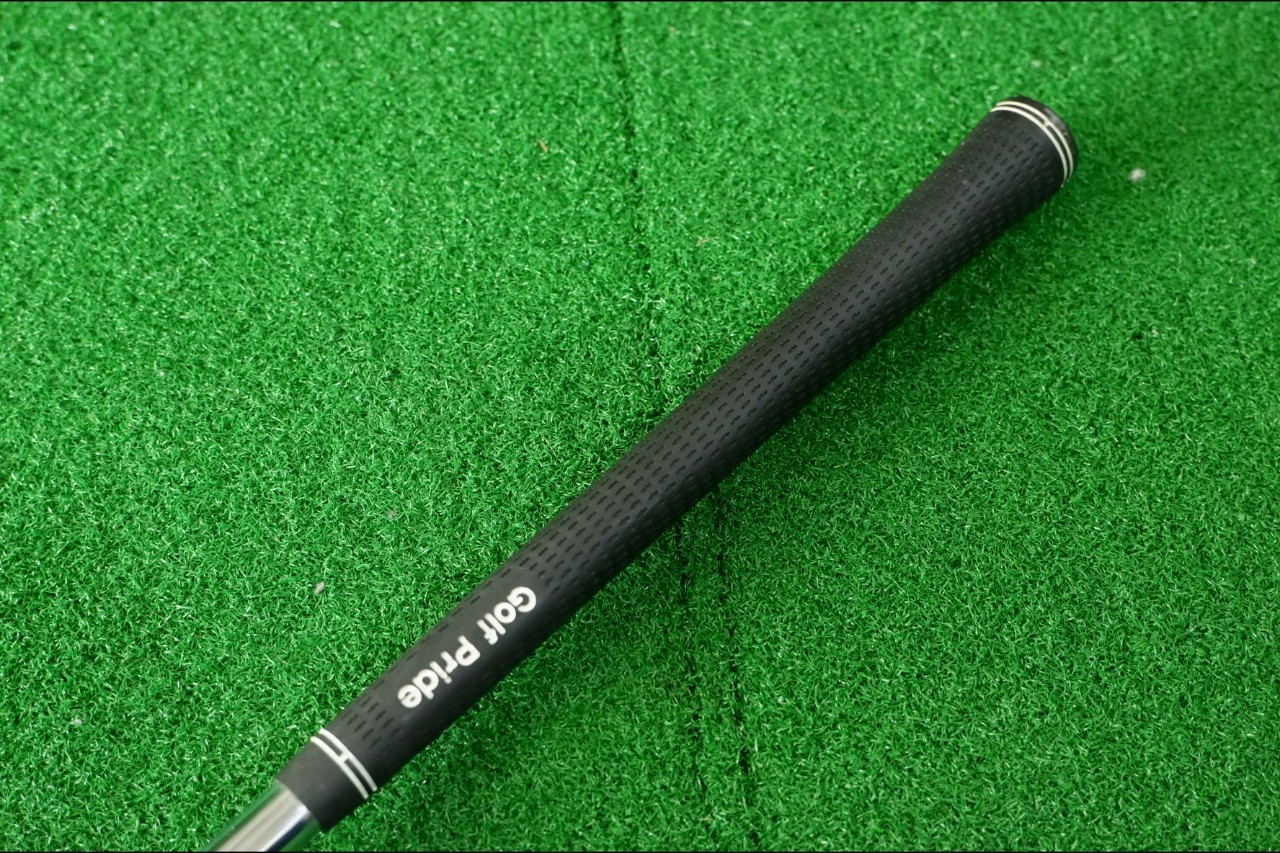 เหล็ก 3 TITLELIST 990 DCI