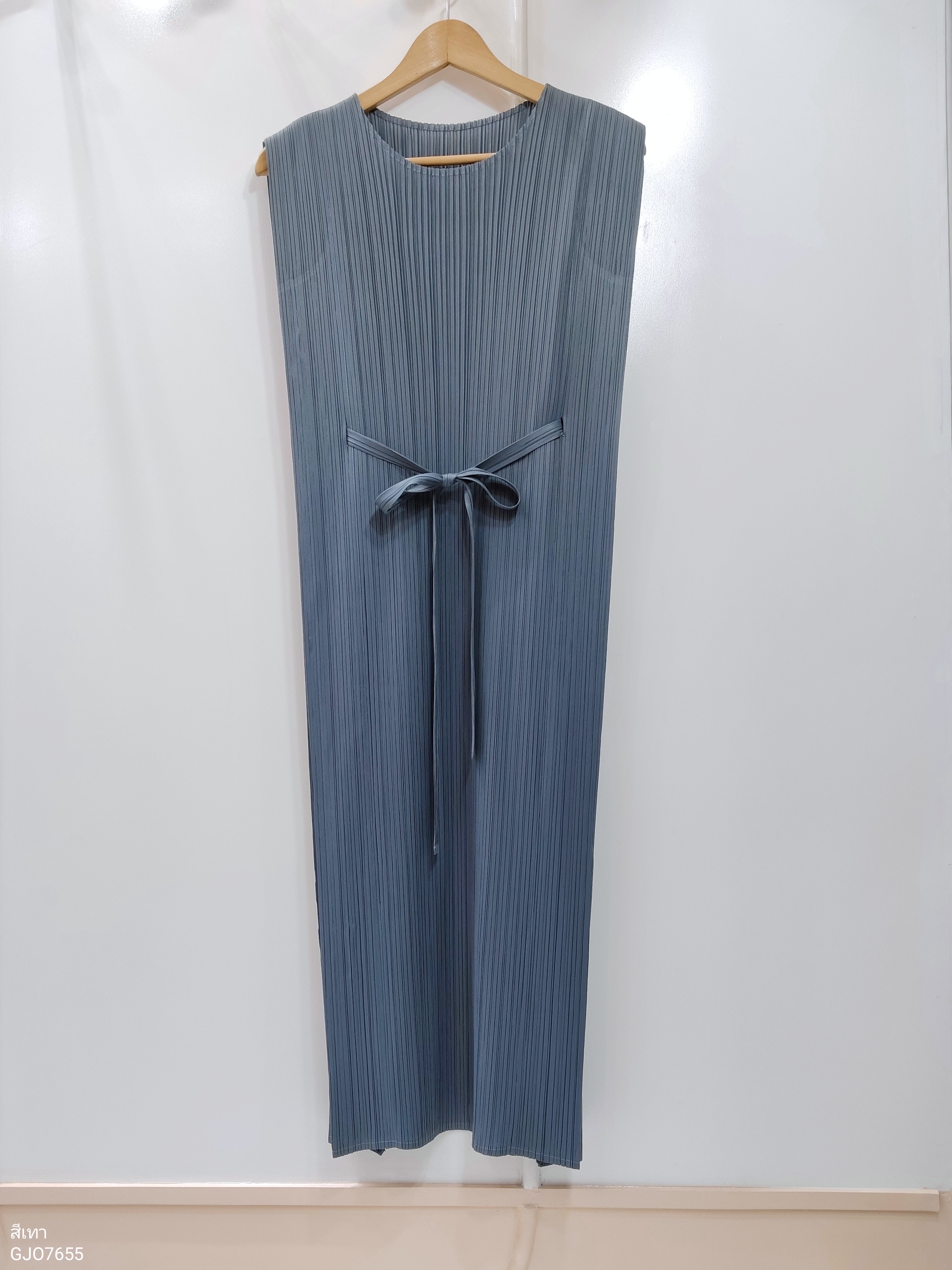 2MUAY รุ่น GJO7655 SIMPLE BOW TIE PLEATED DRESS เดรสผู้หญิง เดรสพลีทคุณภาพ 15สี FREE SIZE