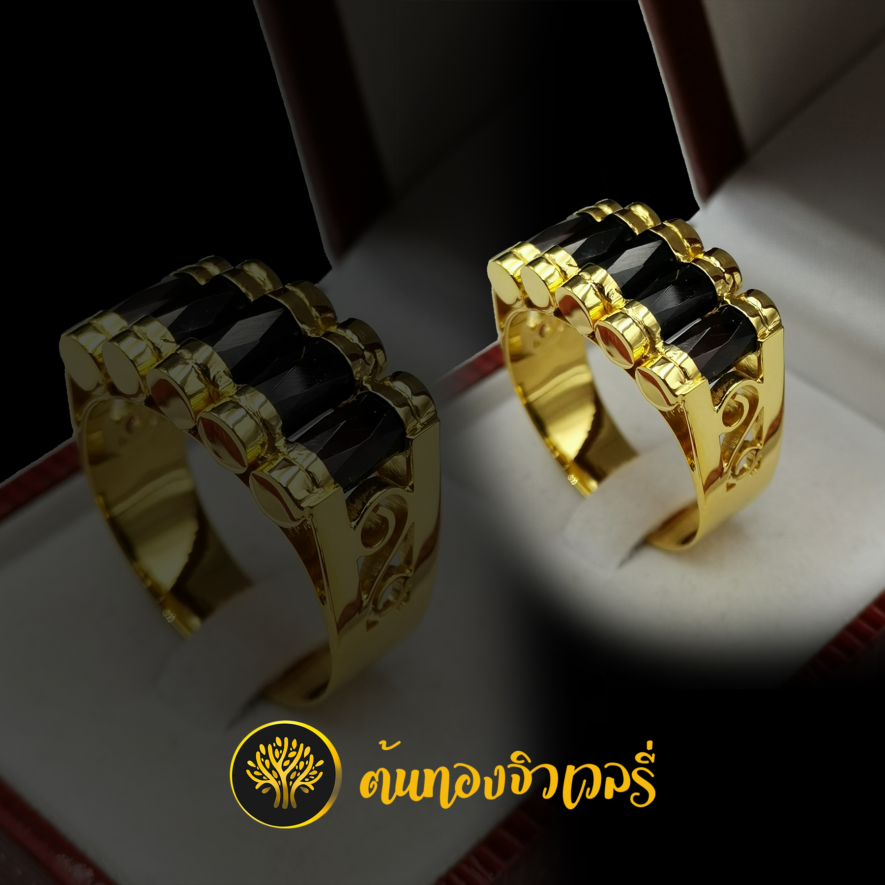 แหวนโกเมนแถว ข้างฉลุลาย เม็ดเรียงแถวสวยๆ ก้านแหวนฉลุลายเนียนๆ สวยเอาเรื่องเลยนะครับ งานชิ้นนี้
