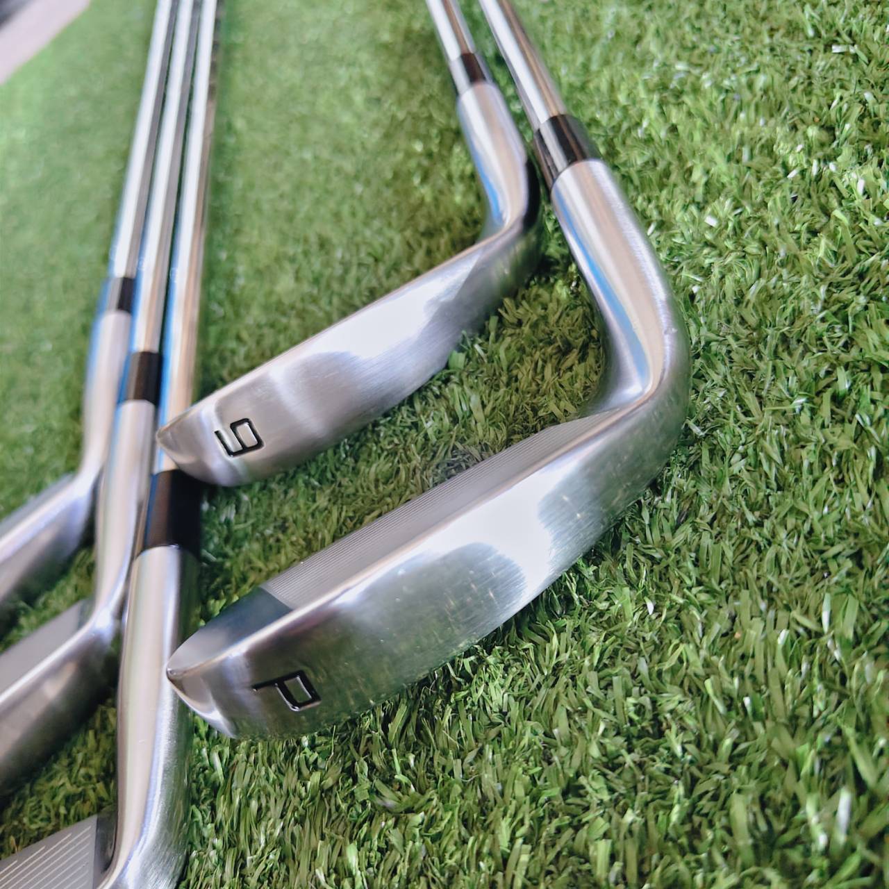 ชุดเหล็ก Taylormade P8CB Forged พึ่งเปิดตัว พรีเมี่ยมญี่ปุ่น! สภาพเหมือนซื้อของใหม่เลยค่ะ!!!