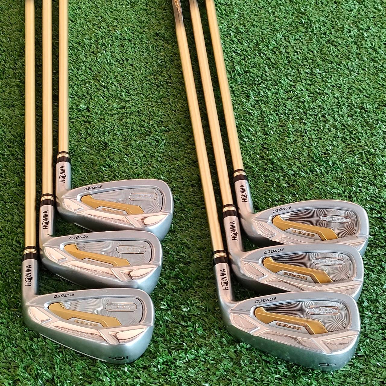 ชุดเหล็ก HONMA BERES FORGED รุ่นใหม่ออฟปี 2020 มีเหล็ก 6 - 11 ก้าน ARMRQ FLEX R ** ก้านระดับ 2 ดาว ** เหล็ก 7 องศา 27 ตีไกลจัด
