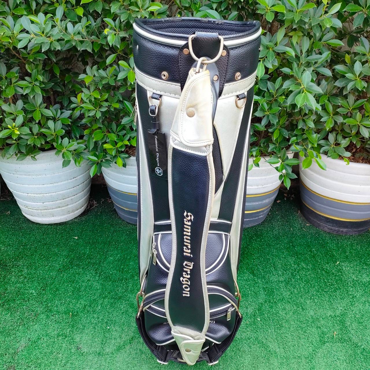 ถุงกอล์ฟ SAMURAI - DRAGON มือสอง **ถุงกอล์ฟ มีตำหนิลอก ตำเเหน่ง ตรงปากถุง** ถุง TOUR ใบใหญ่ ถุงสวยมากๆครับ