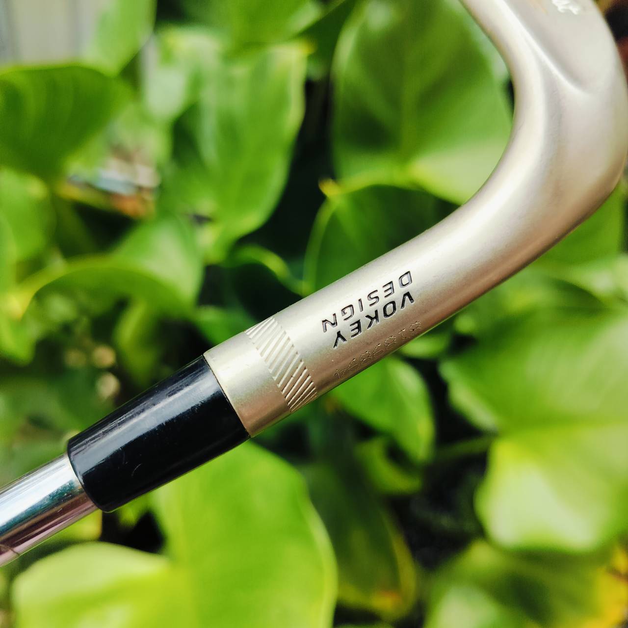 WEDGE TITLEIST VOKEY DESIGN SM5 K GRIND องศา 56 เบาท์ 10 สภาพสวย ก้าน SM5 VOKEY DESIGN FLEX WEDGE ต้นตำหรับสปินสุดโหด หน้า SPIN MILLED ร่องสวยจัดๆ ตกหยุดถอยหลัง ไม้กอล์ฟพรีเมี่ยมมือสอง ของแท้ By NakaraLuxurious