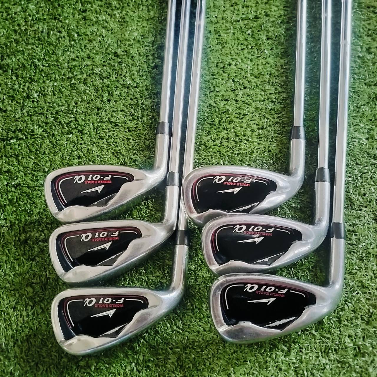 ** ไม้กอล์ฟมือซ้าย ** ชุดเหล็ก WORLD EAGLE F-01 α ก้านเหล็ก FLEX R กริพเดิมทุกชิ้น มีเหล็ก 6 7 8 9 PW SW ไม้กอล์ฟพรีเมี่ยมมือสอง ของแท้ By NakaraLuxurious