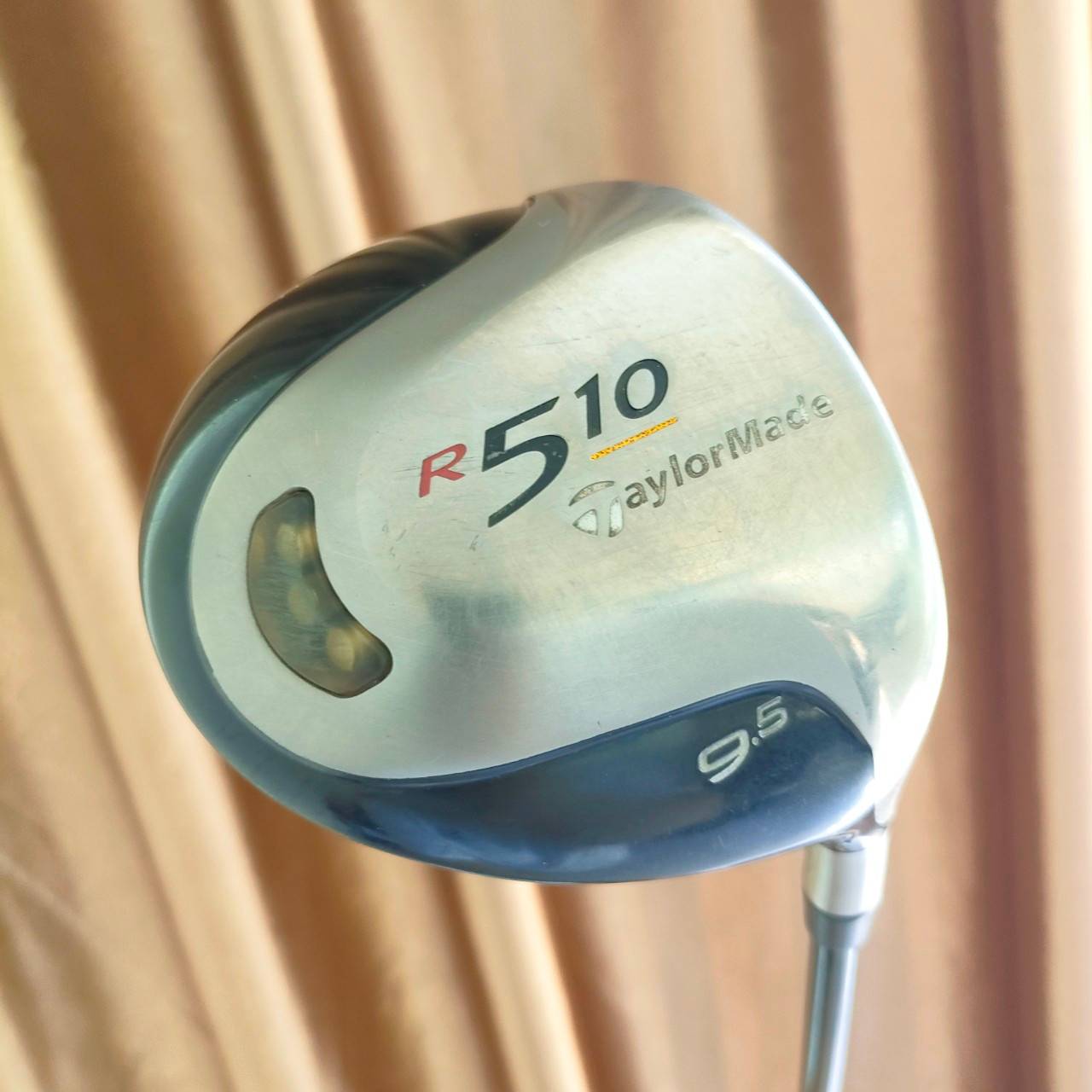 DRIVER TAYLORMADE R510 องศา 9.5 ก้าน TAYLORMADE TM-500 LITE FLEX R หัวไม่ใหญ่ เร่งสปีดหัวไม้ได้เร็วขึ้นมาก ตีง่ายมาก ถ่วงบล๊านซ์ไว้ได้อย่างดี ไม้กอล์ฟพรีเมี่ยมมือสอง ของแท้ By NakaraLuxurious