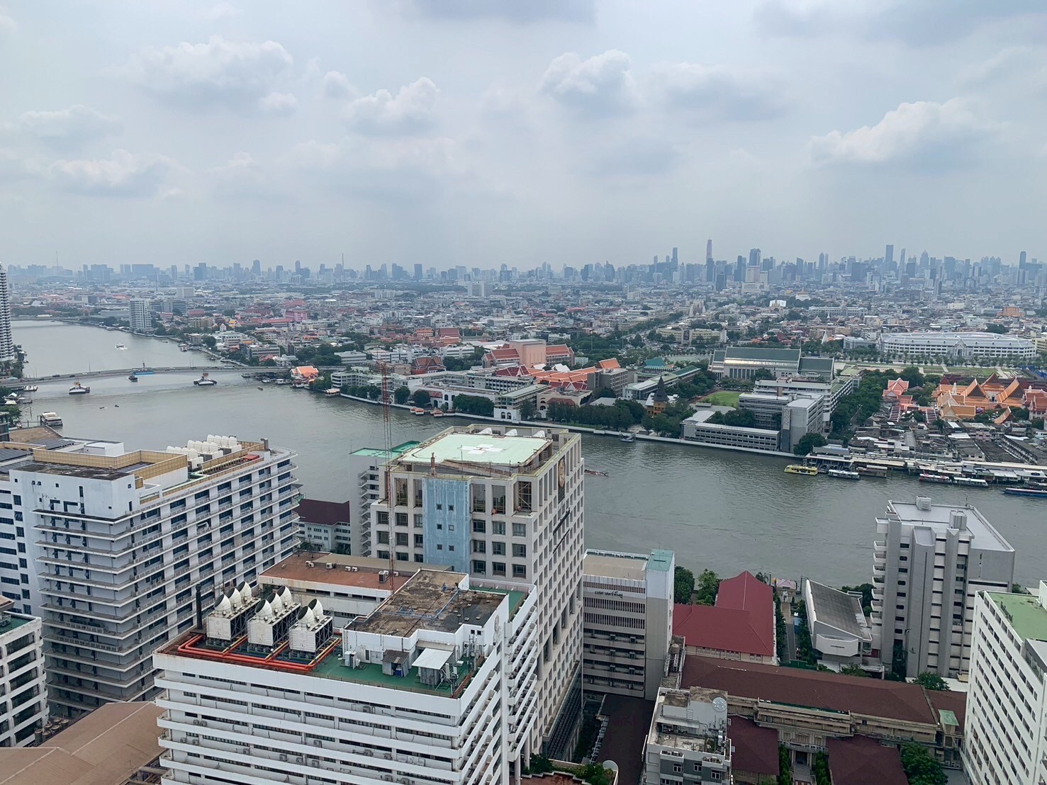 งานแก้ไขน้ำรั่วซึม อาคารนวมิน ชั้น 26 รพ.ศิริราช