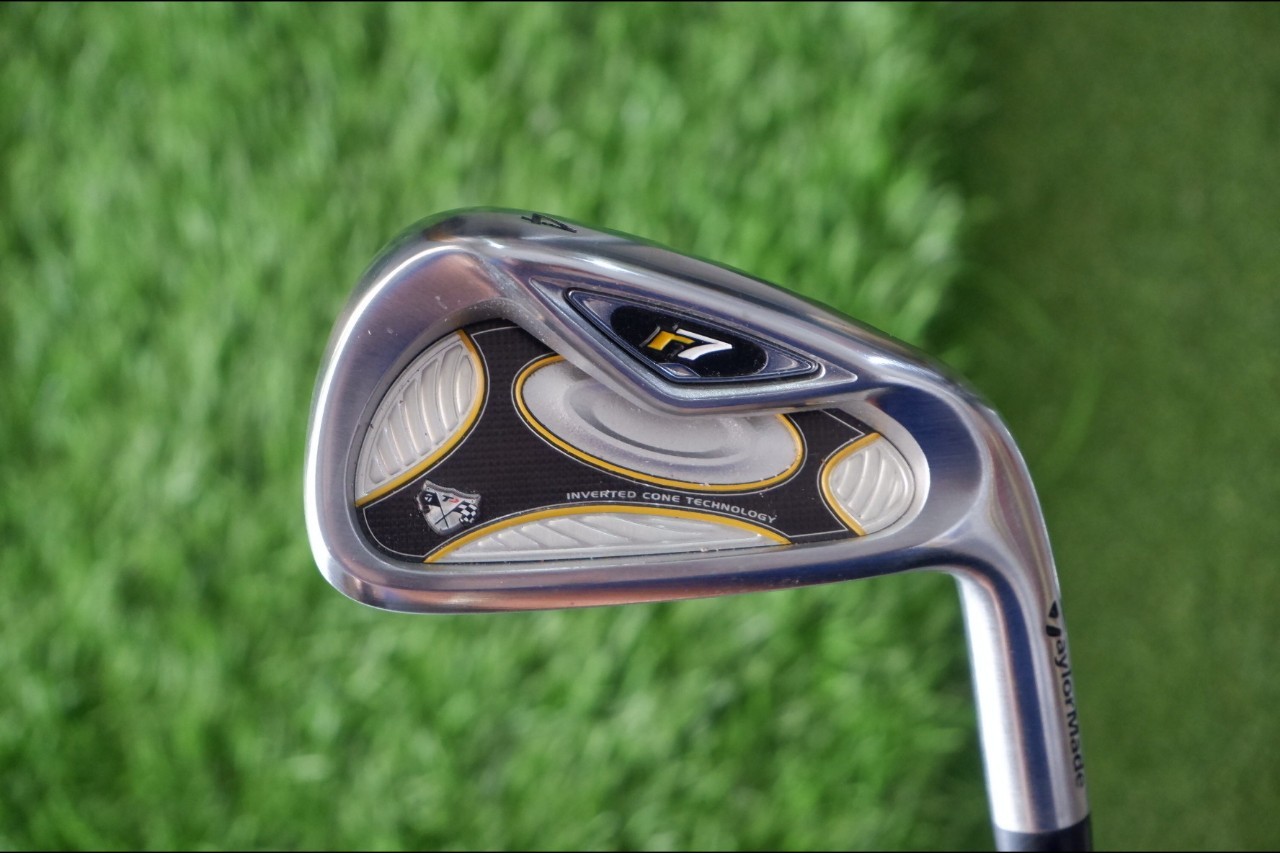 IRONSET TAYLORMADE R7