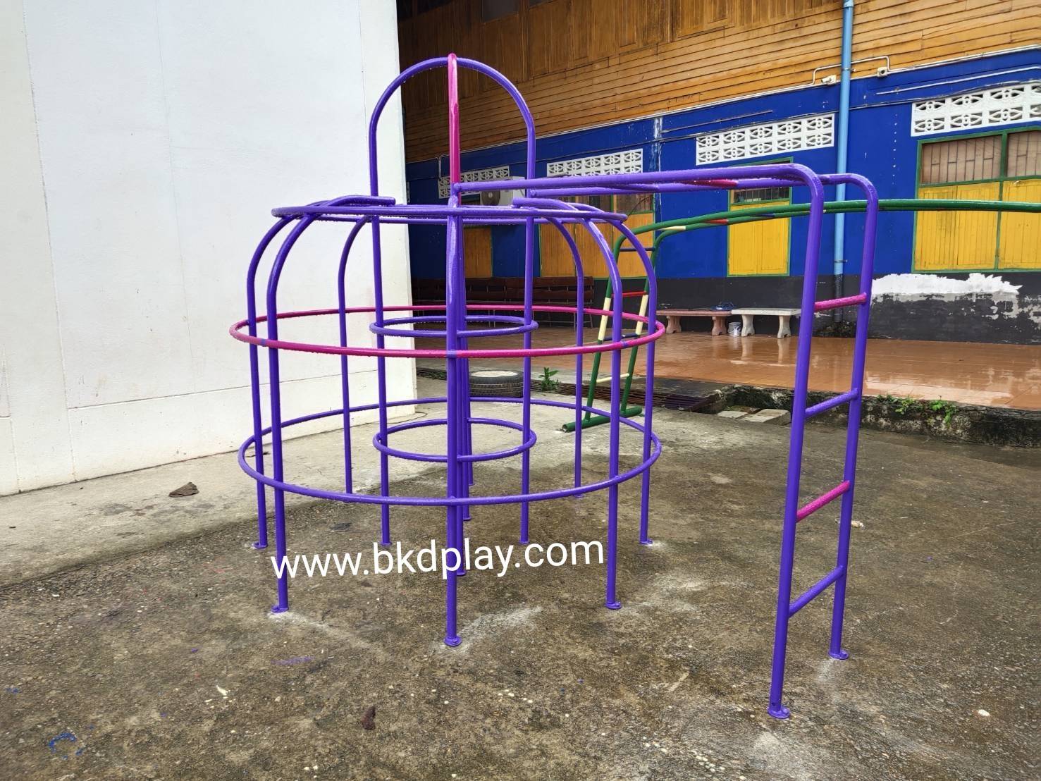 เครื่องเล่นสนาม กลางแจ้ง เหล็ก ชุดโดมกลม มีบาร์โหนบาร์ไต่ 2 ชั้น Outdoor Playground, ราคาโรงงาน