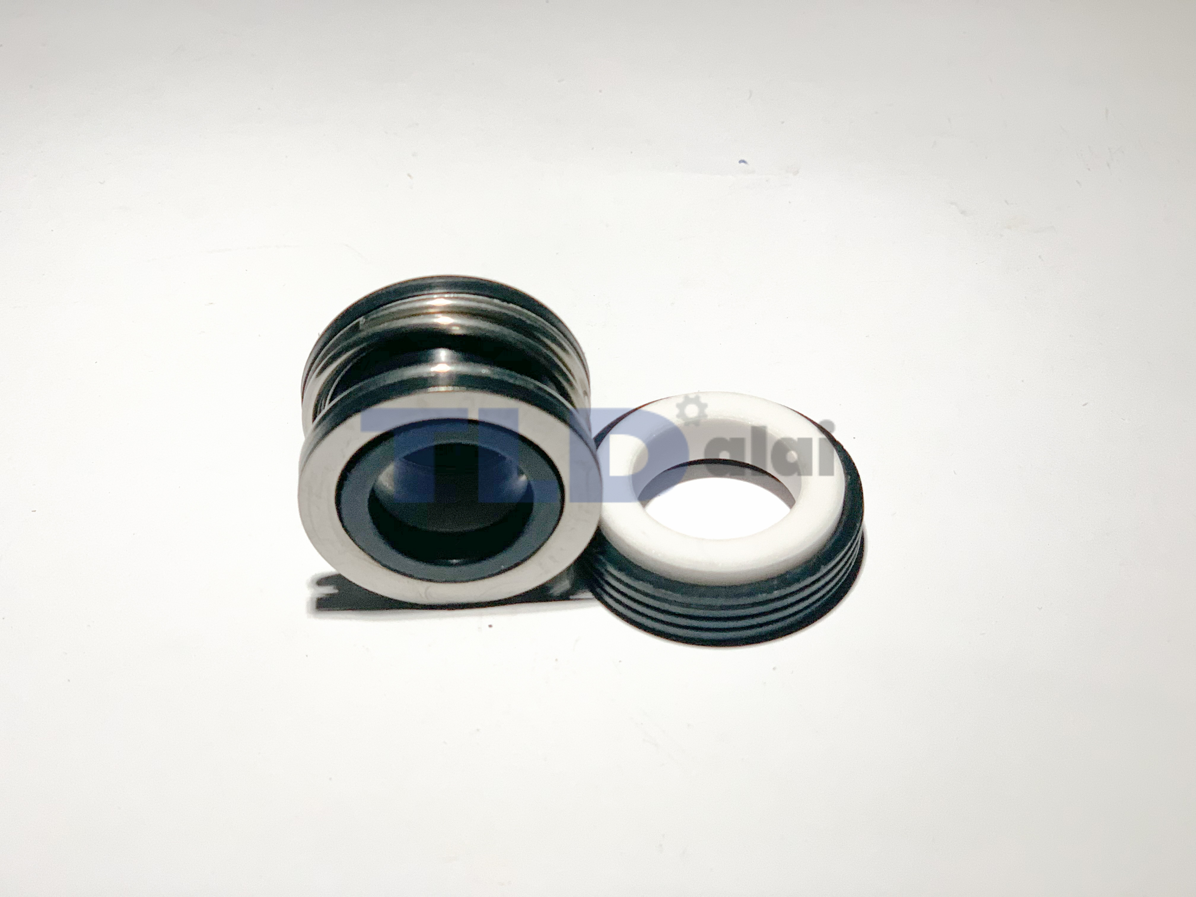 #USA #Taiwan ขนาด 5/8" (ขนาดรูเพลา 16mm. ขนาดหน้ารับ 32mm.) ซีลยูเอสเอ ซีลไต้หวัน หน้าเดียว แมคคานิคอลซีล ซีล 16-32
