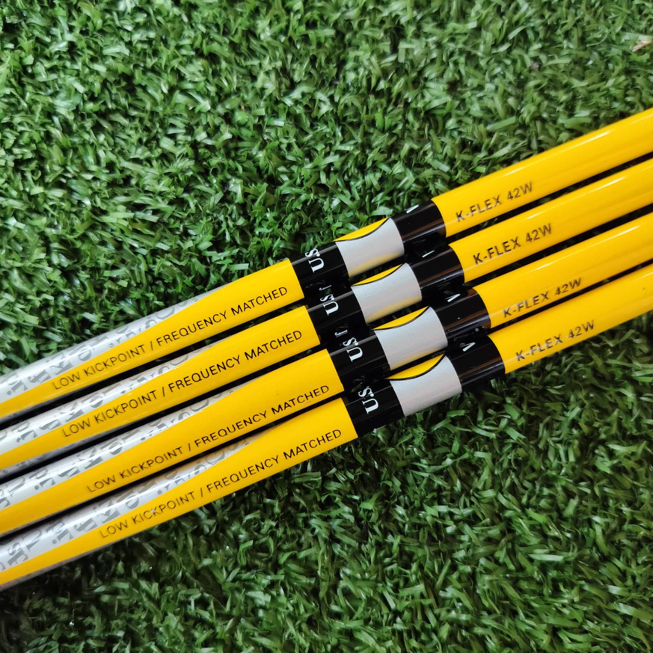 ก้านไม้กอล์ฟเด็กสำหรับใส่หัวไม้ ก้าน U.S.KIDS GOLF 42" ULTRA LIGHT WT-25 ความยาวก้าน 25 นิ้ว สำหรับน้องที่มีความสูง 106 เซนติเมตร ก้านไม้กอล์ฟพรีเมี่ยมมือหนึ่ง ของแท้ By NakaraLuxurious