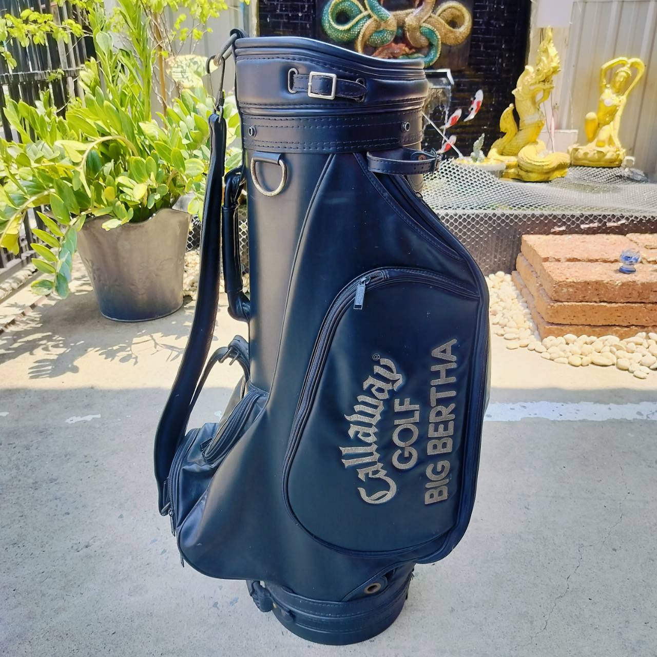ถุงกอล์ฟ Callaway สลักชื่อ Bob Charles ตำนานแห่งวงการกอล์ฟ ถุงคลาสสิค หนังสวยมากๆๆ ภายในบุกำมะหยี่ ลิมิเต็ดมากๆ