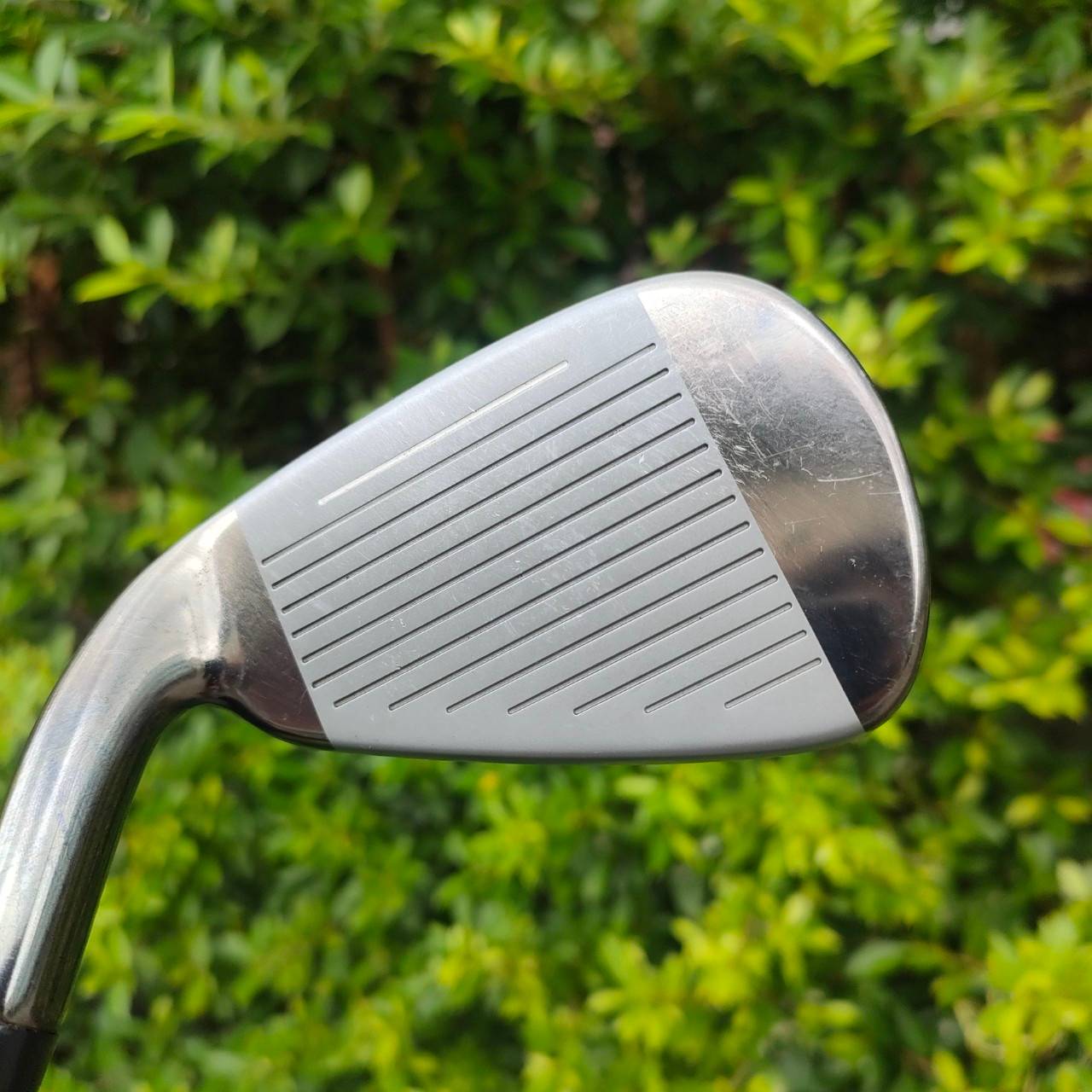 ชุดเหล็ก TAYLORMADE BURNER มีเหล็ก 5-9 เเละ PW AW SW ก้าน NS.PRO 850GH FLEX R สุดยอดก้านพรีเมี่ยม เบาแค่ 85 กรัม ทำให้ช่วยเร่งสปีดได้เร็วขึ้น เหล็กรุ่นนี้ ออกแบบมาให้ตีง่าย แต่ก็ยังเพิ่มความดุดันเข้าไปด้วย ไม้กอล์ฟมือสอง ของแท้ BY NakaraLuxurious