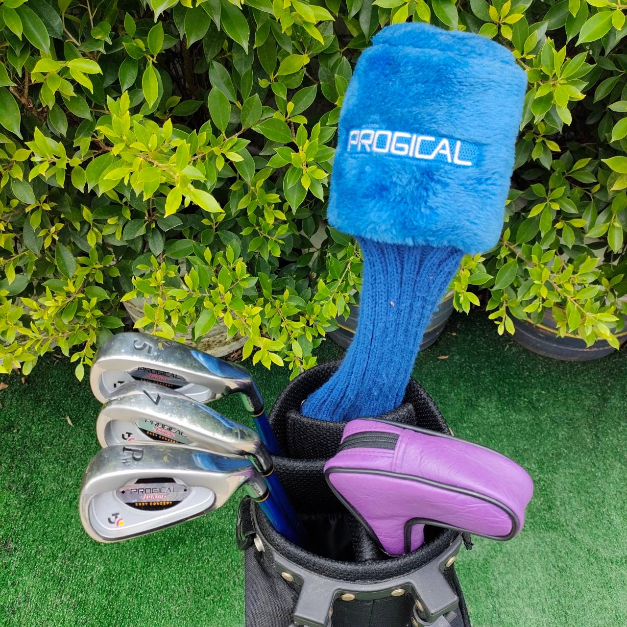 *** ไม้กอล์ฟสำหรับเด็ก *** FULLSET TSURUYA PROGICAL JUNIOR ชุดพรีเมี่ยมญี่ปุ่น คุณภาพดี เบา และเหมาะกับเด็กเอเชียมากที่สุด!!! ไม้กอล์ฟมือสอง ของแท้ BY NakaraLuxurious
