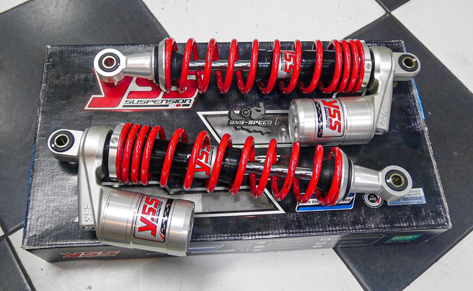 โช๊คหลัง Yss รุ่น RC302-330T-34-5N สำหรับบังลม Wave110, Wave125I