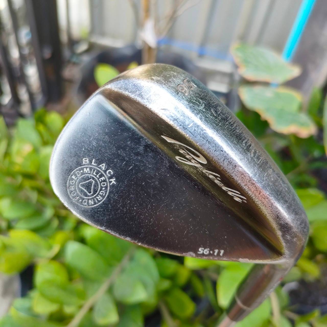 WEDGE ADAMSGOLF BLACK MILLED องศา 56 ก้าน DYNAMIC GOLD FLEX WEDGE FORGED Milled Grind คุณภาพสูง แต่ราคาเบา แบรนด์ ADAMS เป็นสินค้าคุณภาพสูงมาก ไม้กอล์ฟพรีเมี่ยมมือสอง By NakaraLuxurious
