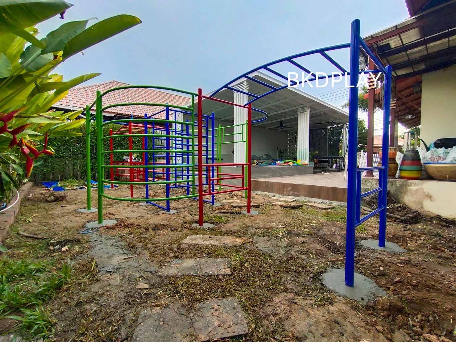 เครื่องเล่นสนามกลางแจ้ง สำหรับเด็กประถม ชุดปีนป่ายรวม บาร์โหนแสนสนุก ปีนป่ายเหล็ก เครื่องเล่นสนามเหล็ก รวม OutdoorPlayground, ราคาโรงงาน
