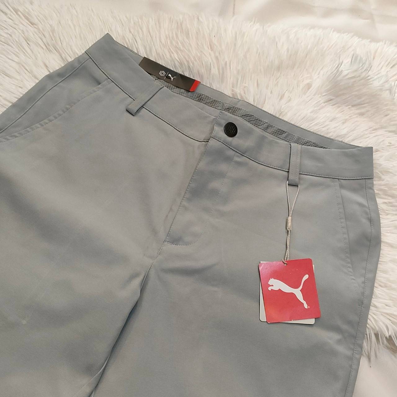 กางเกงกอล์ฟผู้ชาย PUMA ขายาว ขนาดไชส์ 30/32 สีเทา มือหนึ่ง ล้างสต๊อคจากห้าง!!!