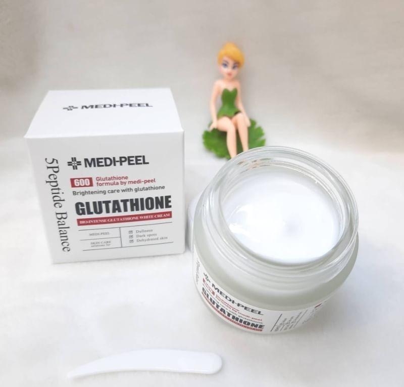 Medi-Peel Glutathione 600 White Cream 50g ครีมที่ช่วยปรับผิวให้กระจ่างใส