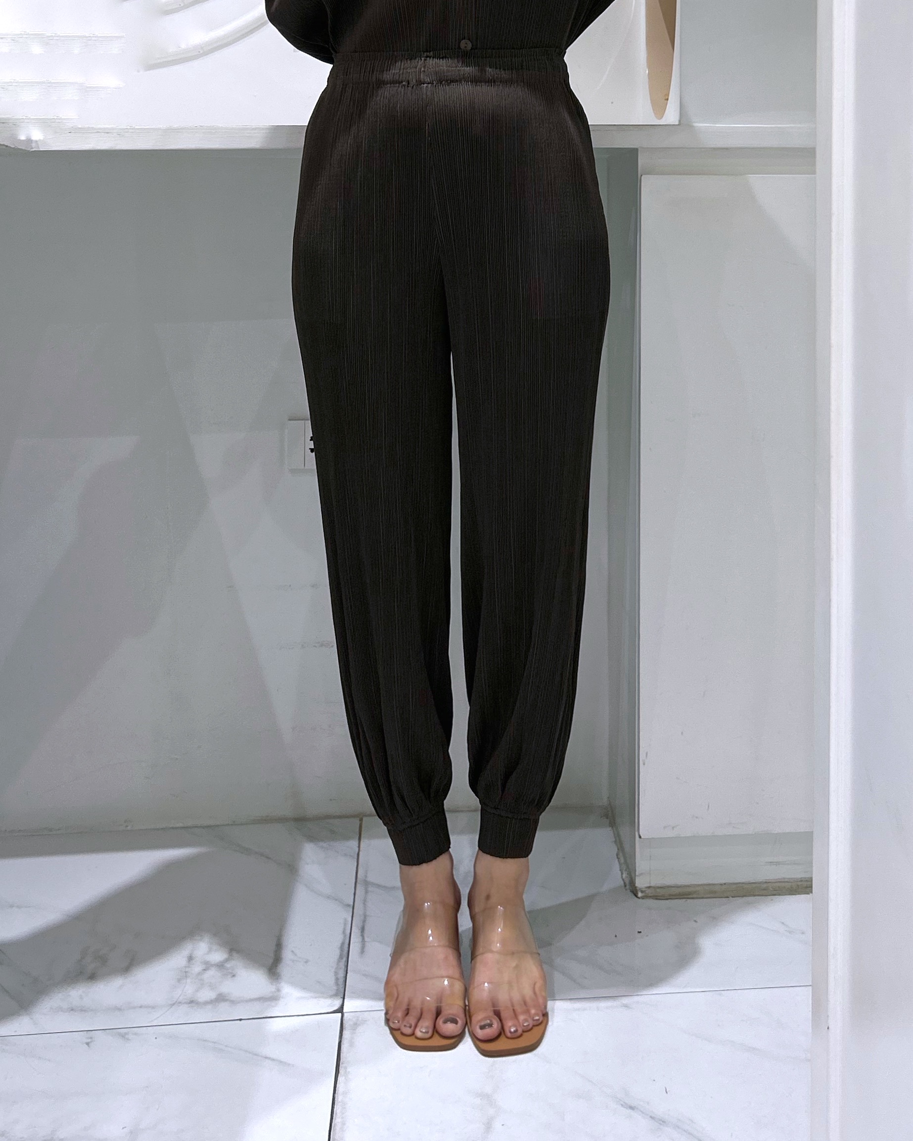 ยาว 36.5 นิ้ว!! 2MUAY รุ่น GJO11540 กางเกงพลีทคุณภาพ JOGGER PLEATED PANTS 7 สี FREE SIZE