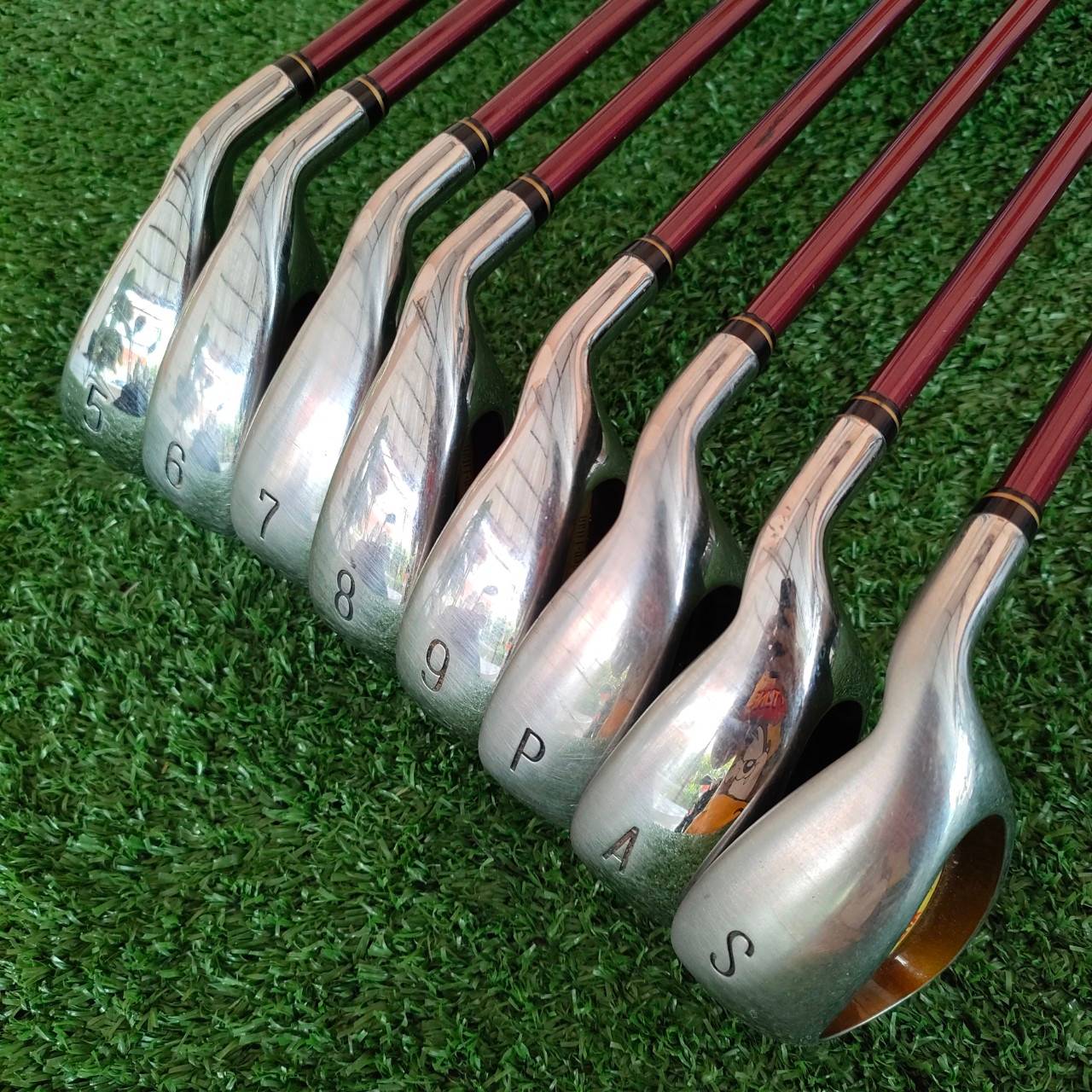 ชุดเหล็ก ENA มีเหล็ก 5-9 เเละ PW SW ก้าน ENA GOLDEN TITAN เหล็ก MADE IN JAPAN CAVITY ใหญ่ ตีง่ายมากๆๆๆ หน้า เด้ง ไทเทเนี่ยม ตีไกลสุดๆ