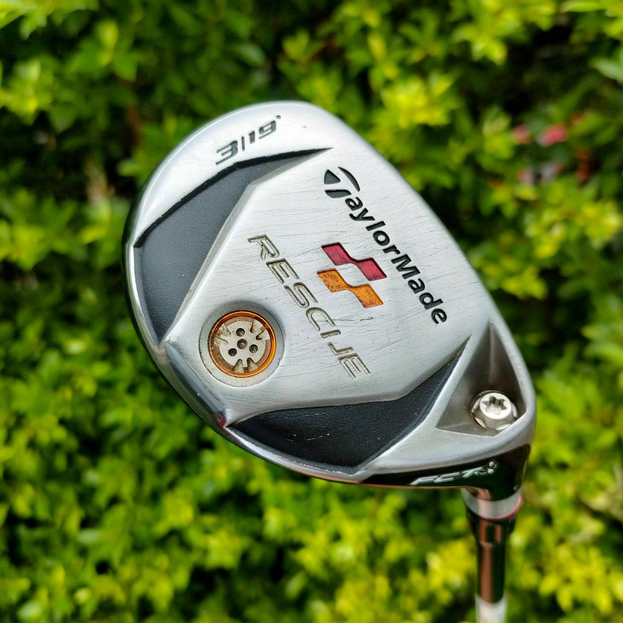 HYBRID 3 TAYLORMADE RESCIJE องศา 19 ก้าน ALDILA VOODOO FLEX R ก้านดีมาก รุ่นนิยมที่สุดใน RESCUE สามารถไขปรับให้เข้ากับวงสวิงได้!!! ไม้กอล์ฟมือสอง ของแท้ BY NakaraLuxurious