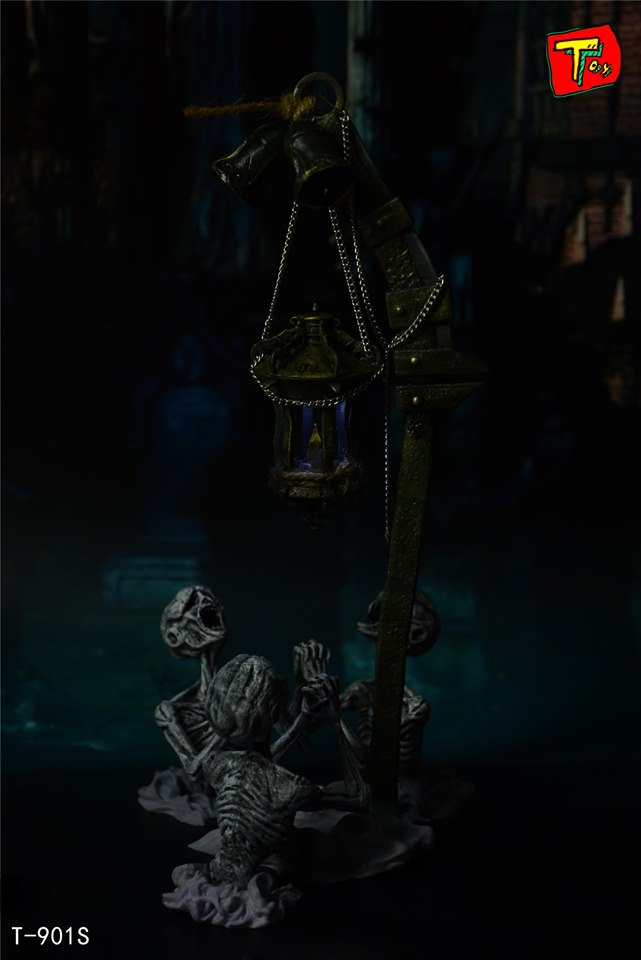 [สั่งจอง]นักล่าหน้ากากหมออีกา จาก Bloodborne Toy 1/6 The Raven Hunter T-901 & T-901S