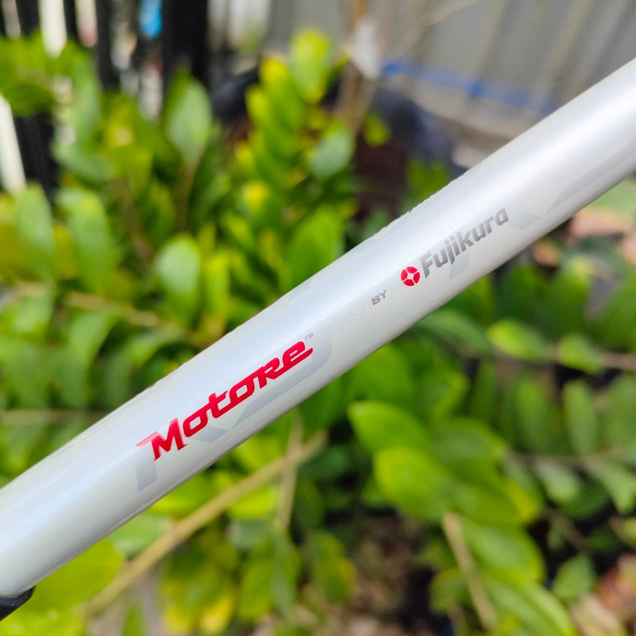 FW3 TAYLORMADE R9 องศา 15 ก้านFUJIKURA MOTORE FLEX R ตีโดนง่าย ลูกลอยง่าย ระยะดี เสียงเพราะ ไขปรับได้ สภาพสวยเดิมๆ ไม้กอล์ฟพรีเมี่ยมมือสอง By NakaraLuxurious