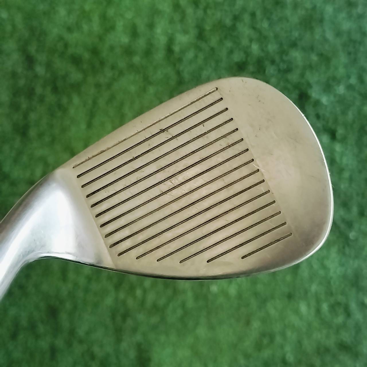 WEDGE WILSON STAFF NC6 เป็นพรีเมี่ของ WILSON องศา 52 ก้าน NANO TEC FLEX R สุดยอดคุณภาพ ไม้กอล์ฟพรีเมี่ยมมือสอง ของแท้ By NakaraLuxurious