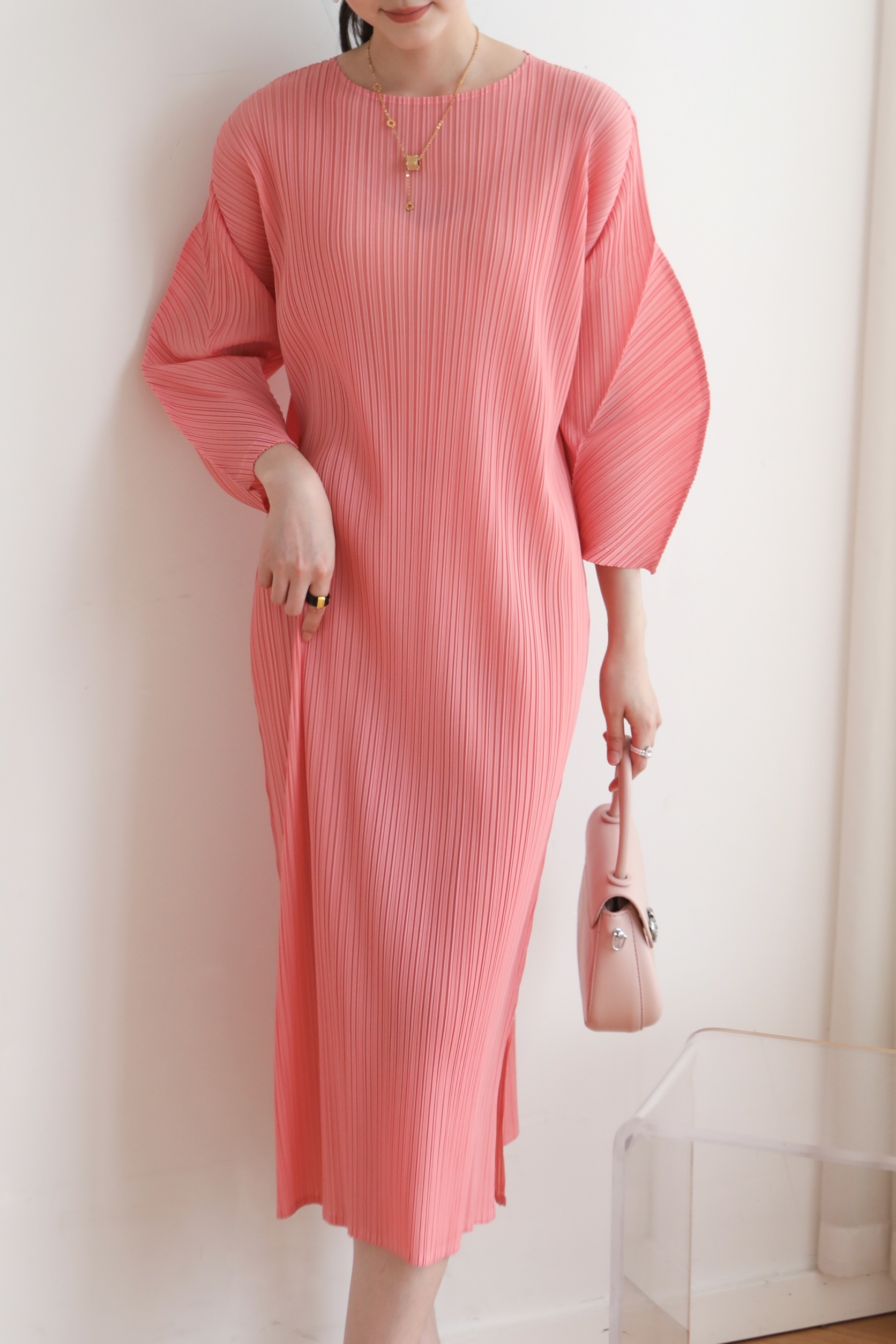 2MUAY รุ่น GJO8848 เดรสพลีทคุณภาพ LONG SLEEVE PLEATED DRESS 8 สี FREE SIZE